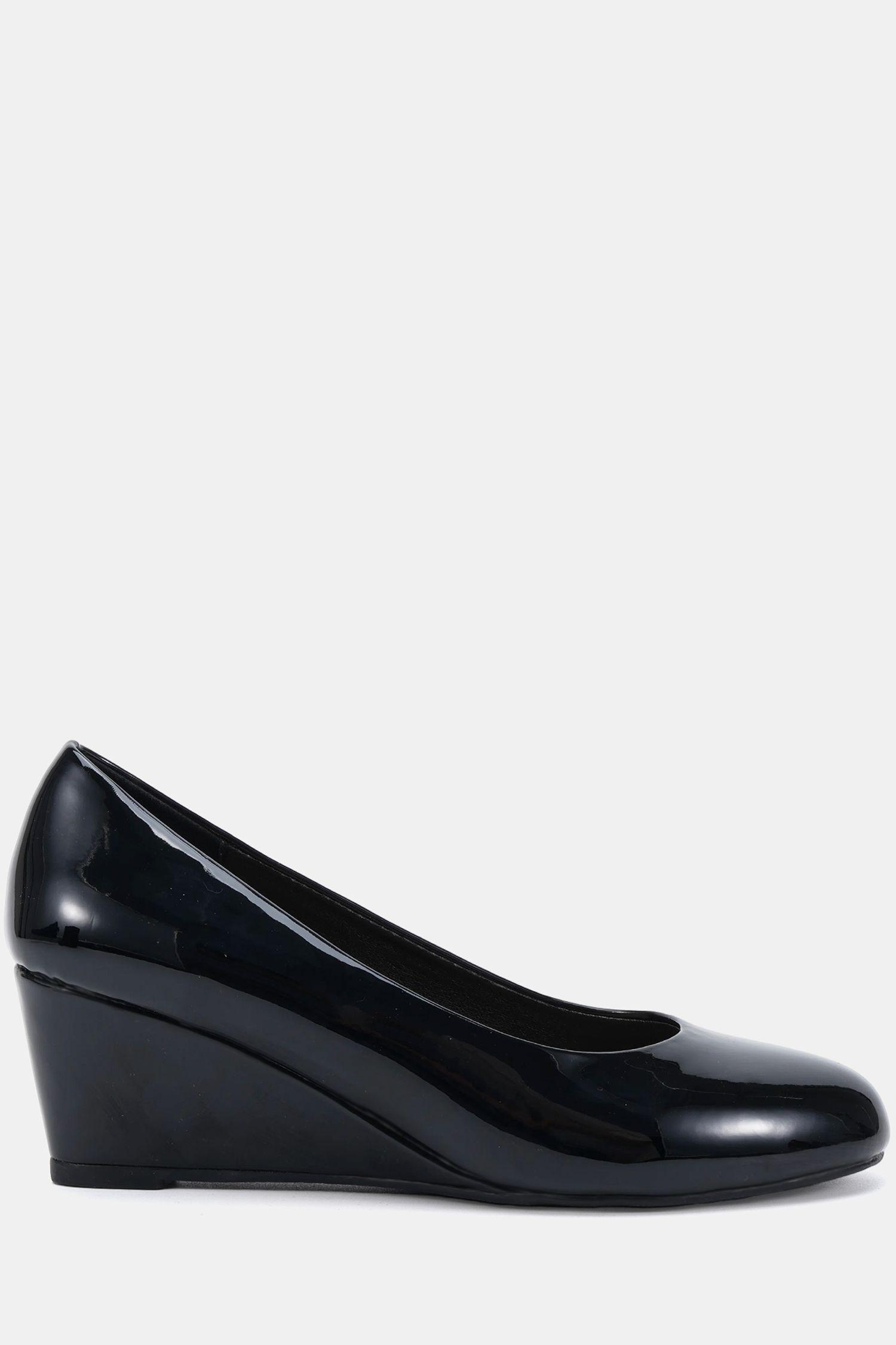 Iris Round Toe Mid Wedge Court Shoe by NOVO