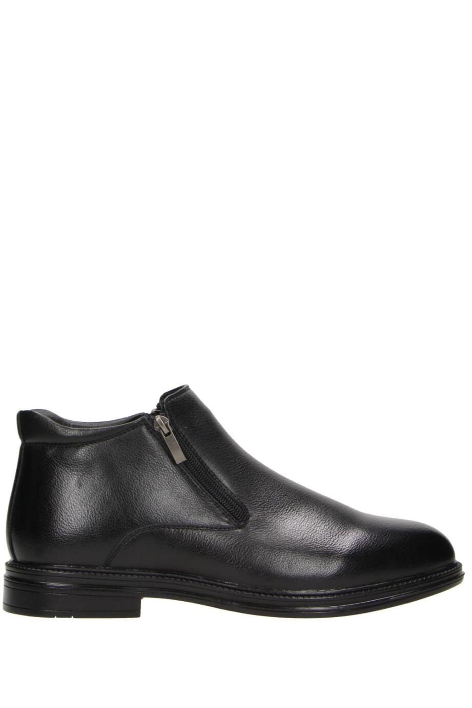 NOTED Low Ankle Zip Detail Ankle Boot by NOVO