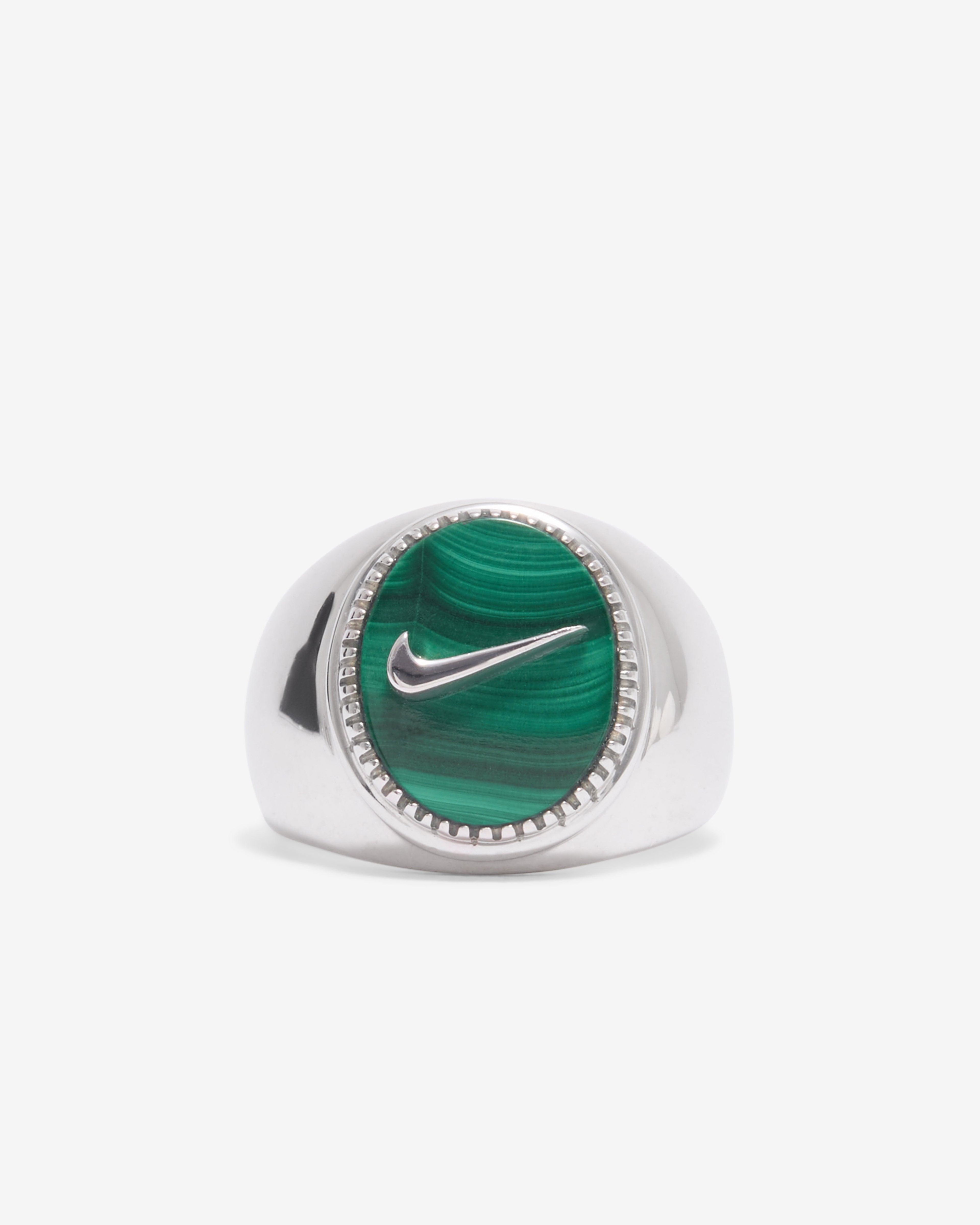 O Thongthai - Signature Signet Ring With Swoosh - (Green) by O THONGTHAI