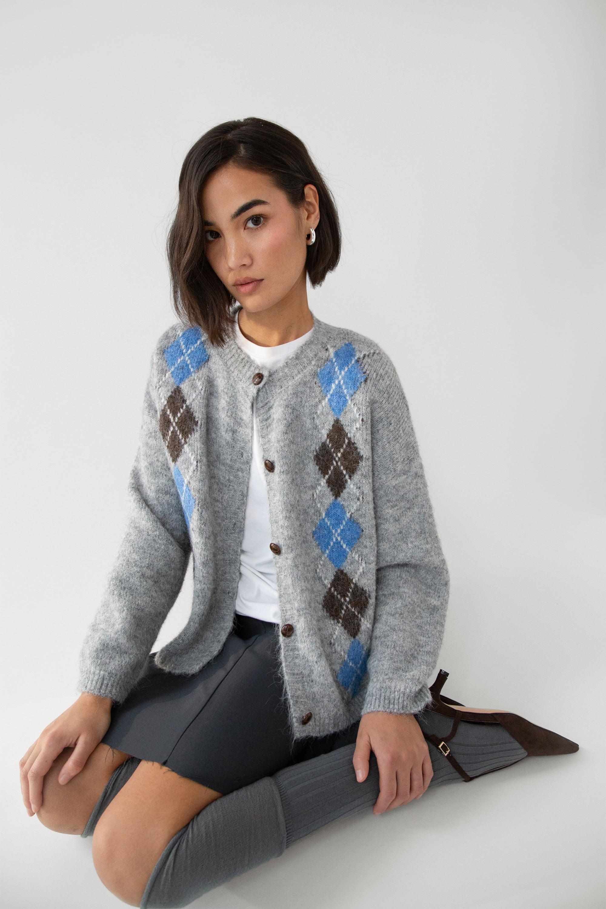 ARGYLE PATTERN CARDIGAN by OAK + FORT