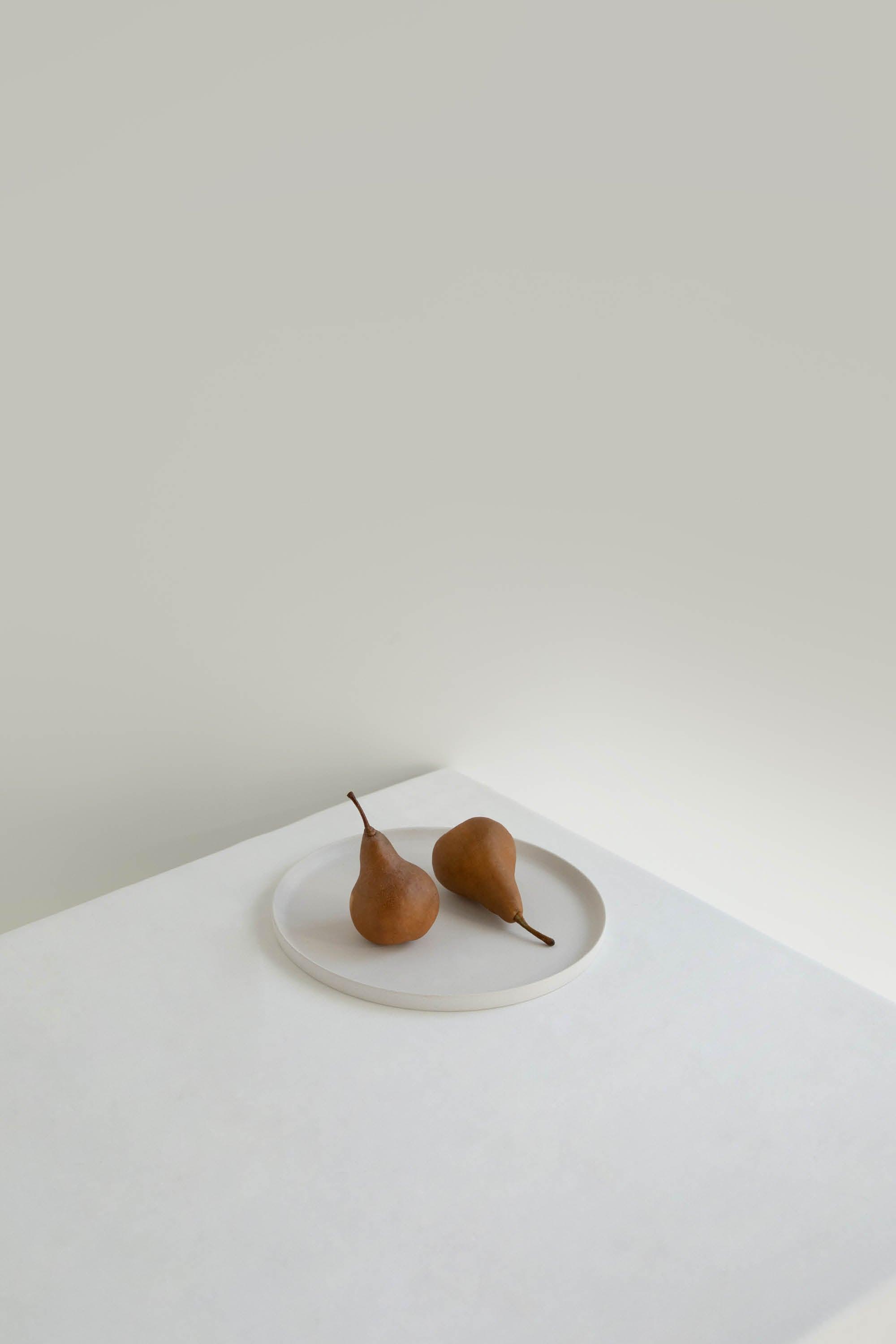 BAMBOO DINNER PLATE SET OF 2 by OAK + FORT