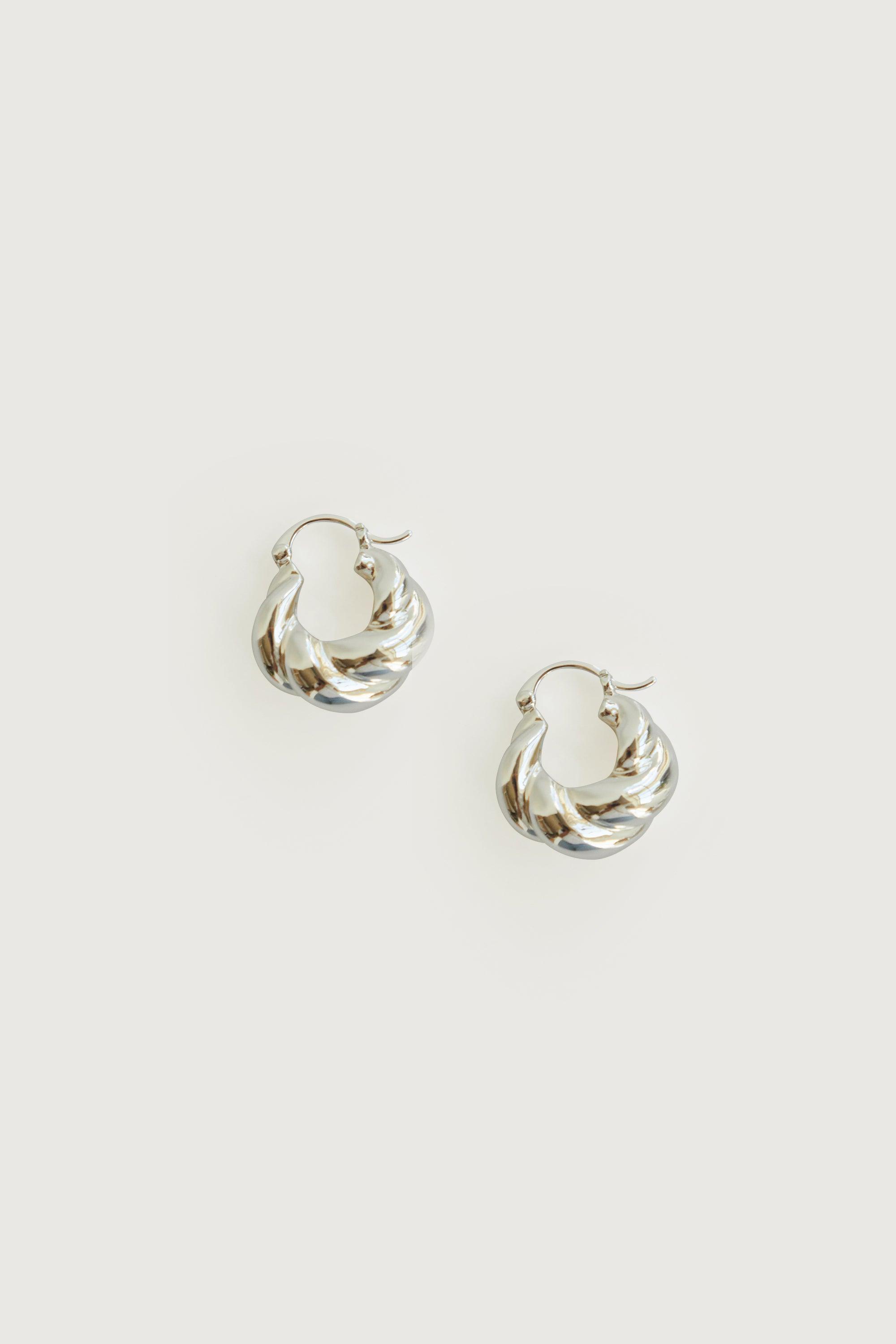 CHUNKY TWISTED HOOPS by OAK + FORT