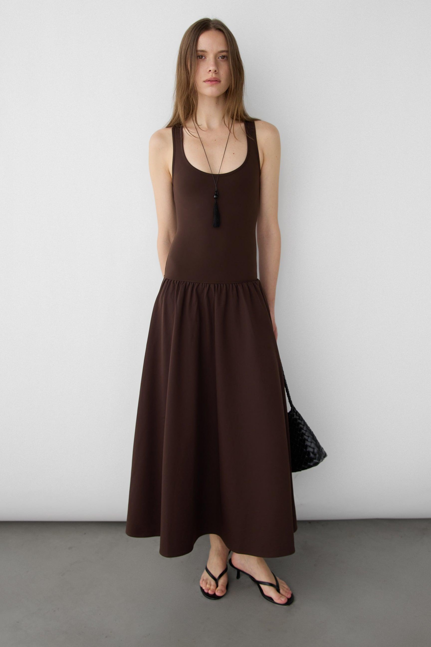 CONTRAST FABRIC SLEEVELESS MAXI DRESS by OAK + FORT