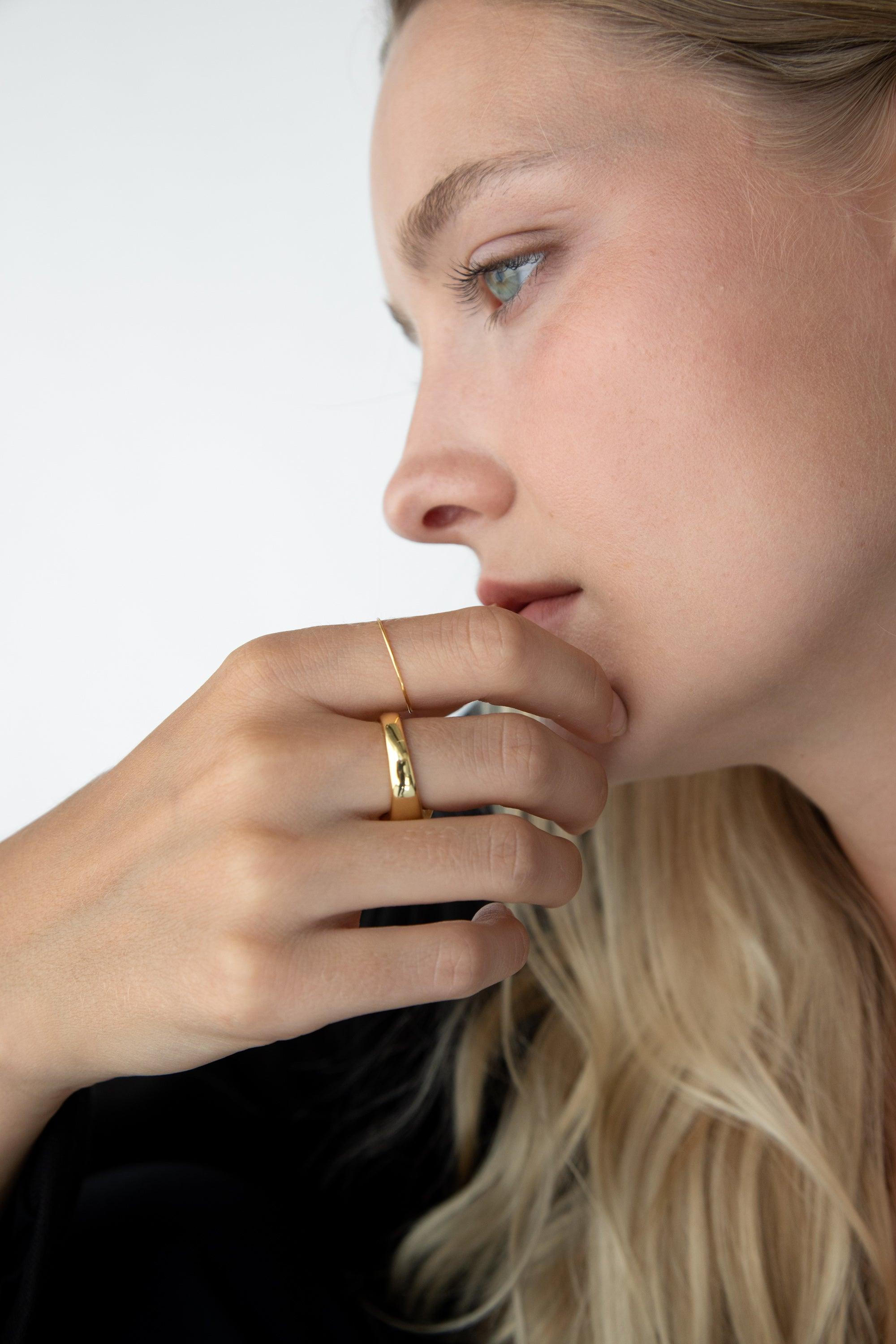 DELICATE RING by OAK + FORT