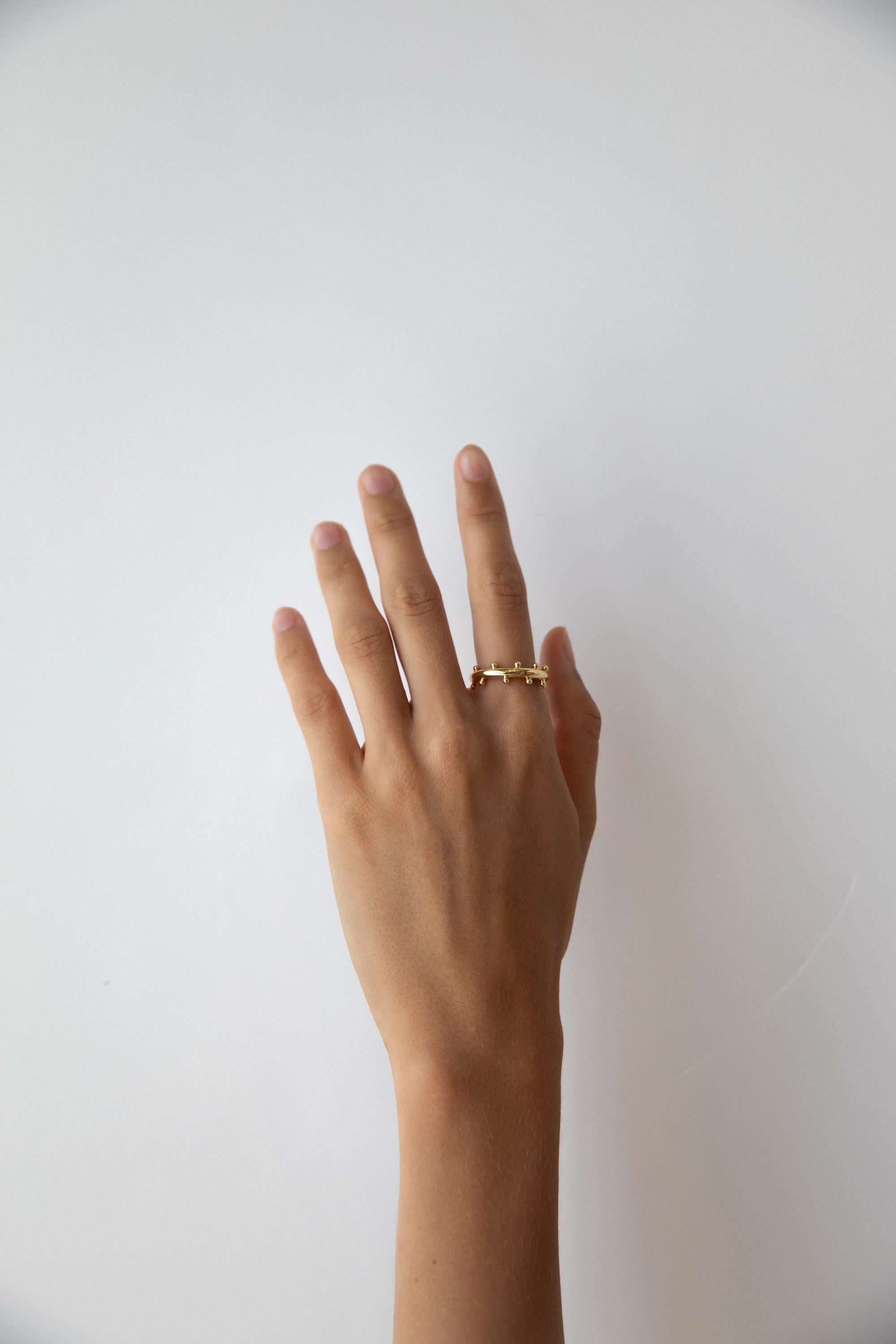 DOTTED RING by OAK + FORT