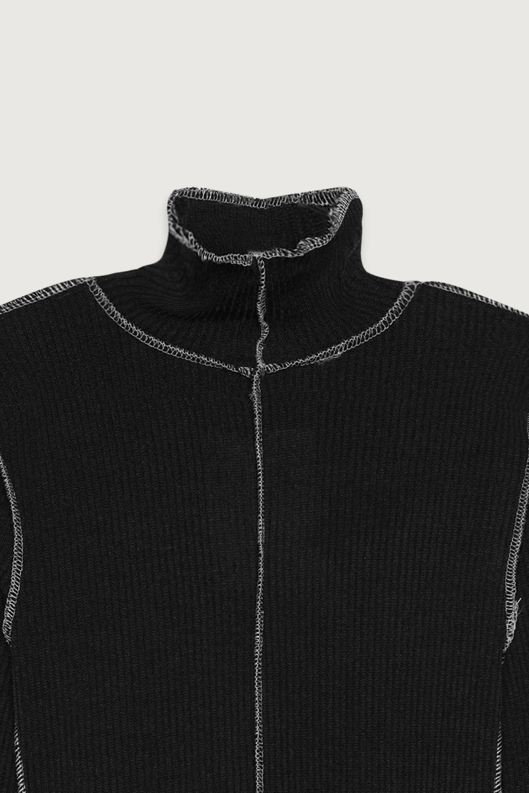 EXPOSED SEAMS MOCKNECK TOP by OAK + FORT