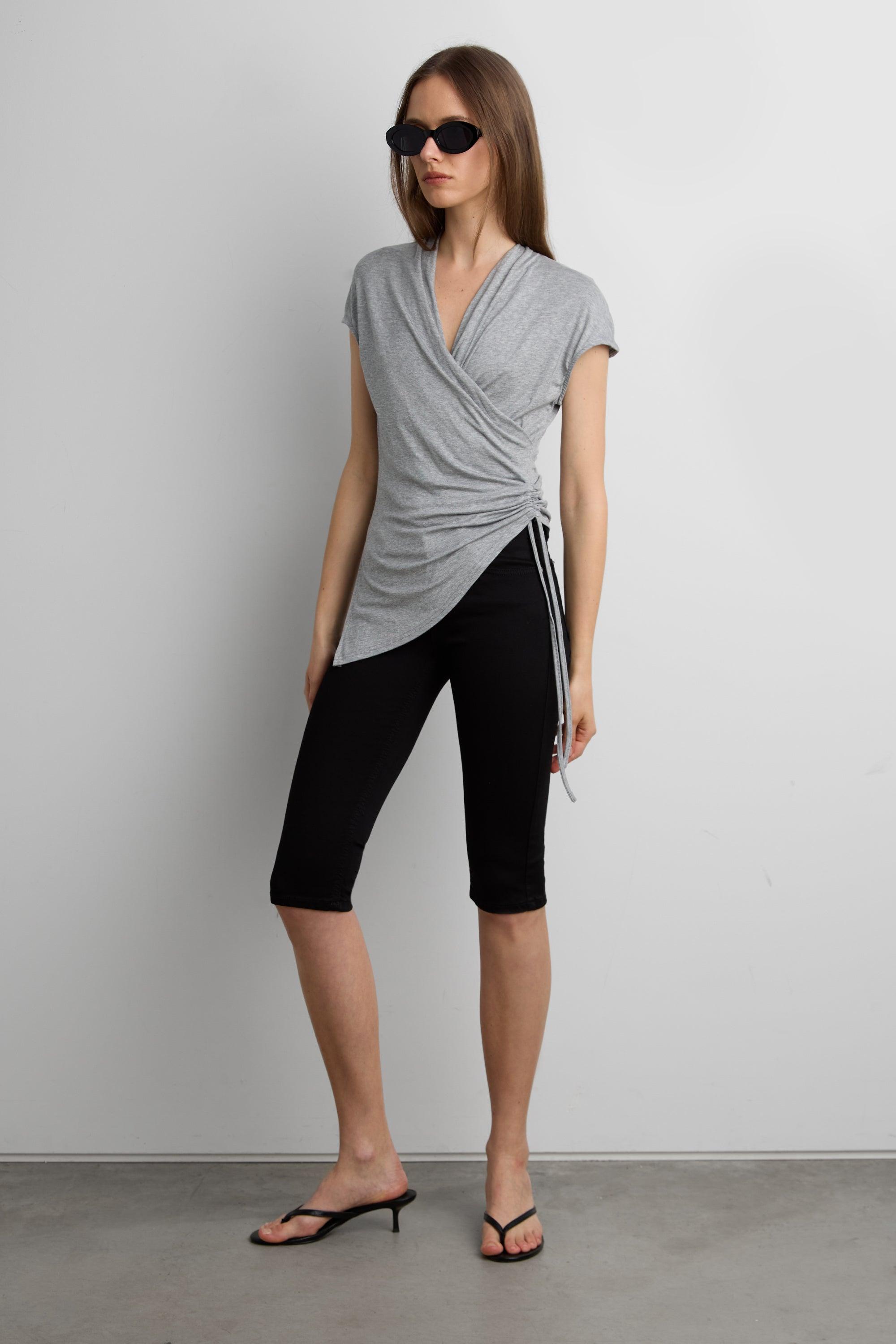 FITTED CROSS FRONT SHIRRED TOP by OAK + FORT