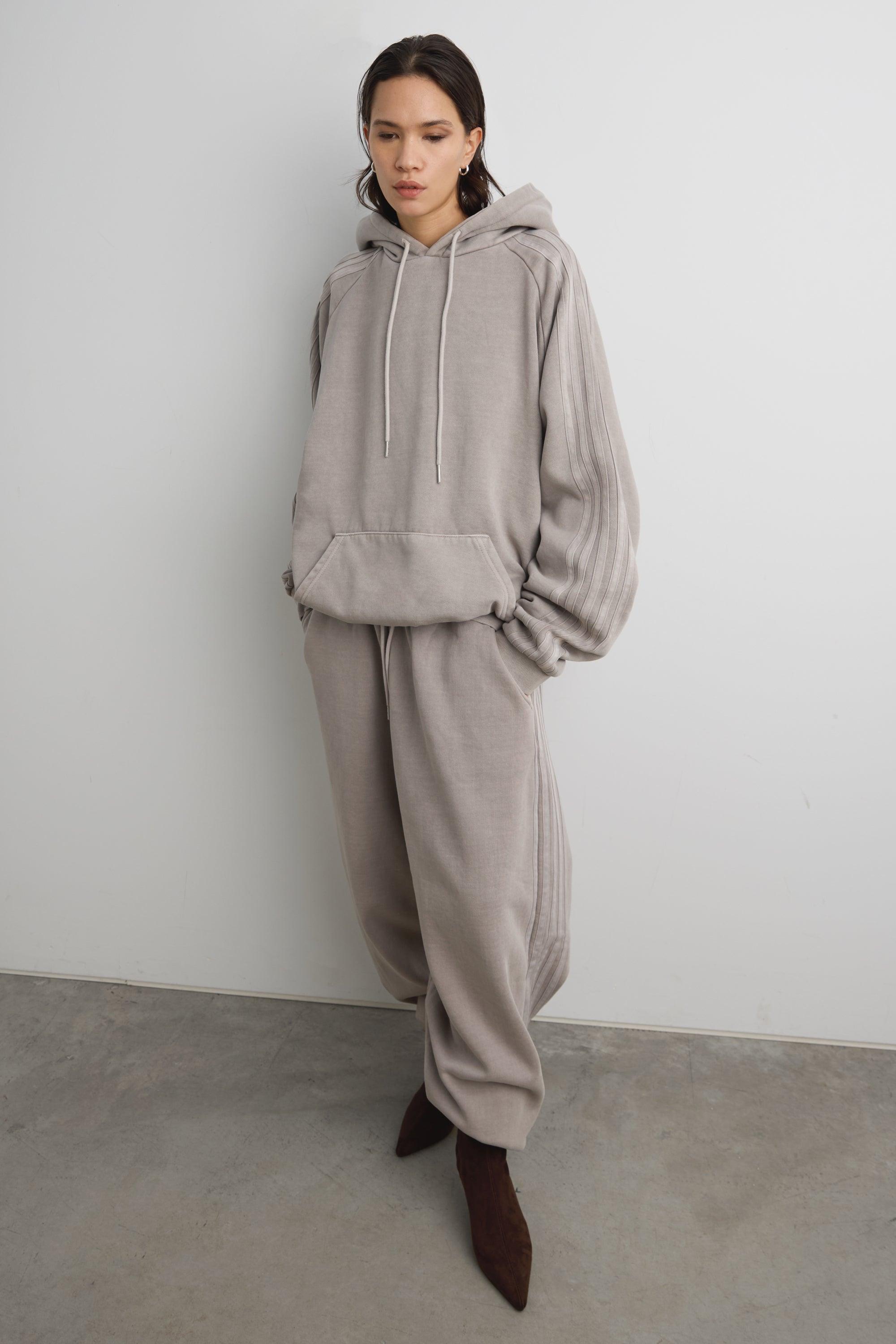 FLEECE STUDIO BOYFRIEND TRACK SWEATPANT by OAK + FORT