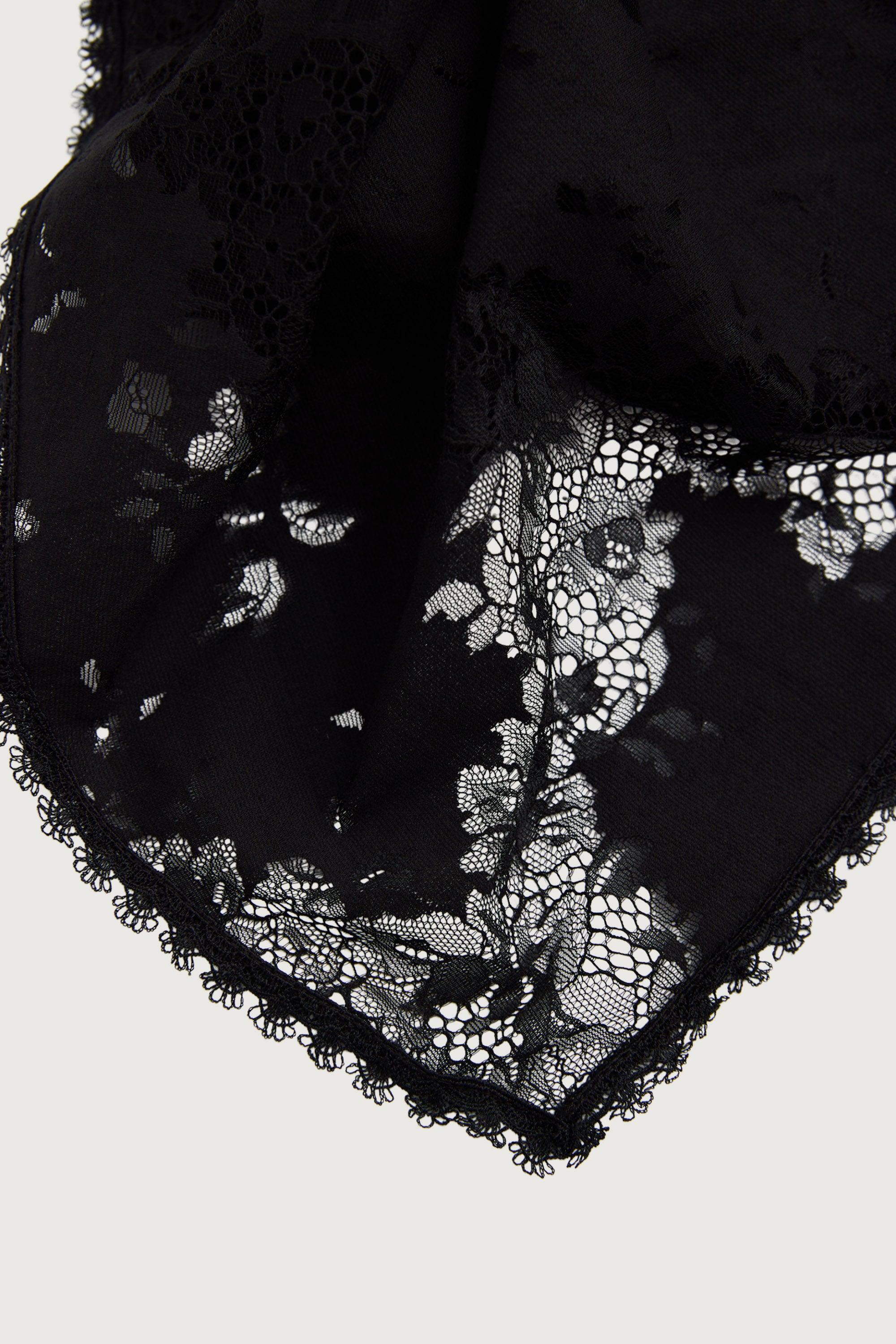 FLORAL TOP WITH LACE HEM by OAK + FORT