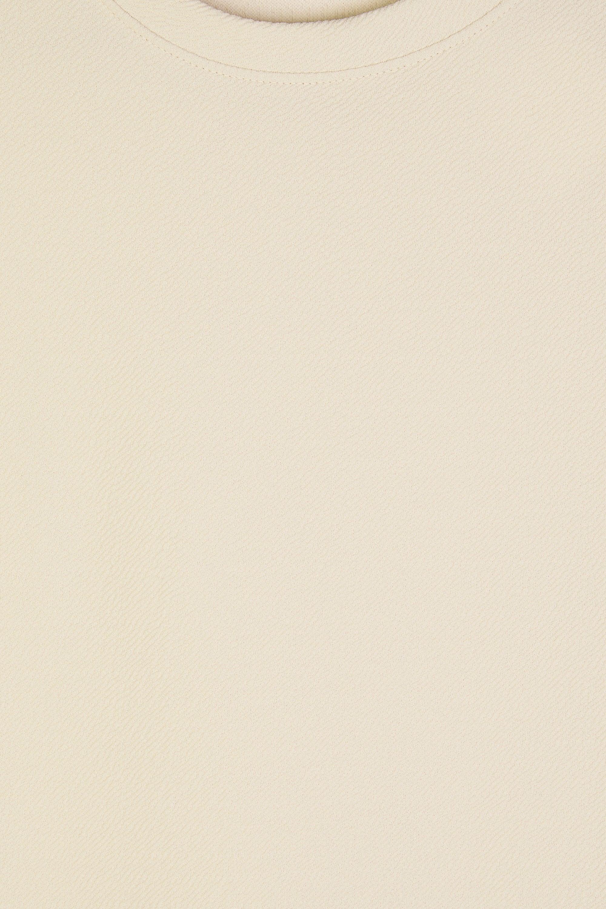 FLOWY SHORT SLEEVE TOP by OAK + FORT