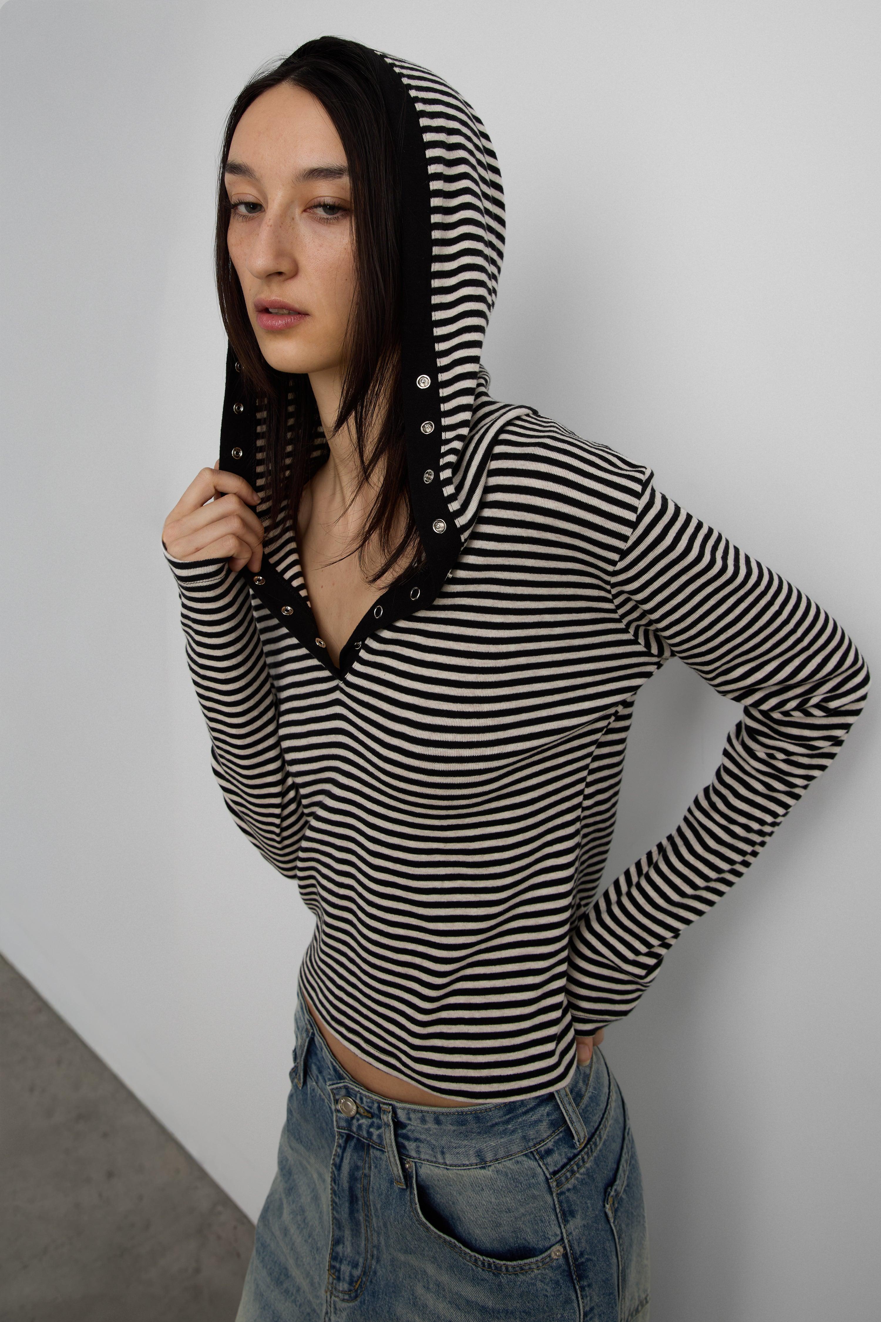 HOODED STRIPED TOP WITH SNAP FRONT DETAIL by OAK + FORT