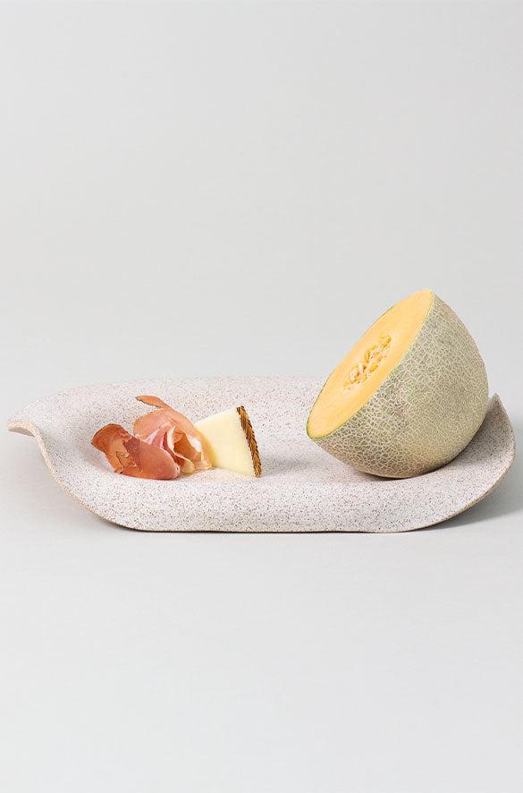MANTA OVAL PLATTER BY SIN by OAK + FORT