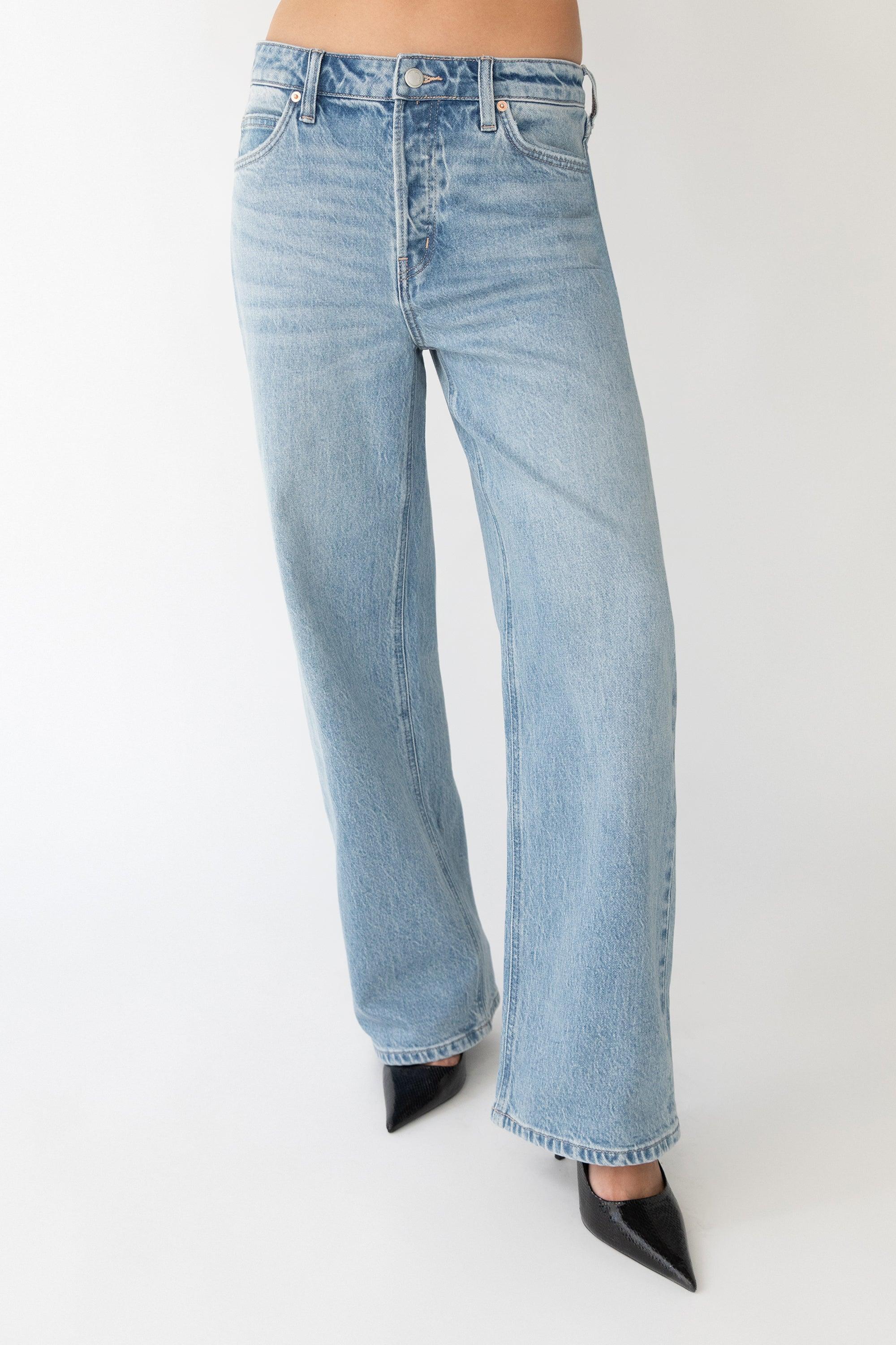 MID-RISE STRAIGHT LEG JEAN by OAK + FORT