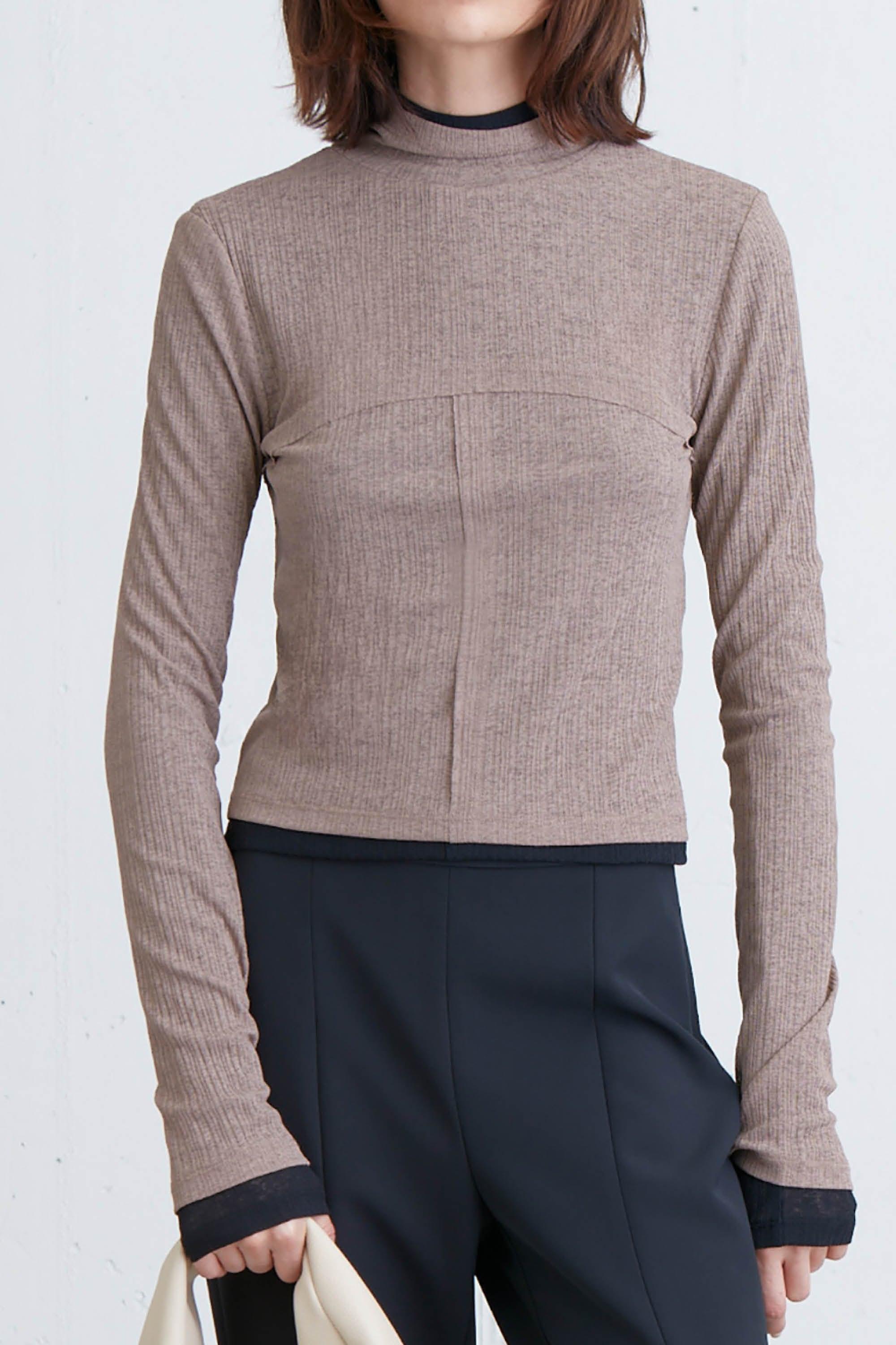 MOCKNECK TOP WITH SEAM DETAILS by OAK + FORT