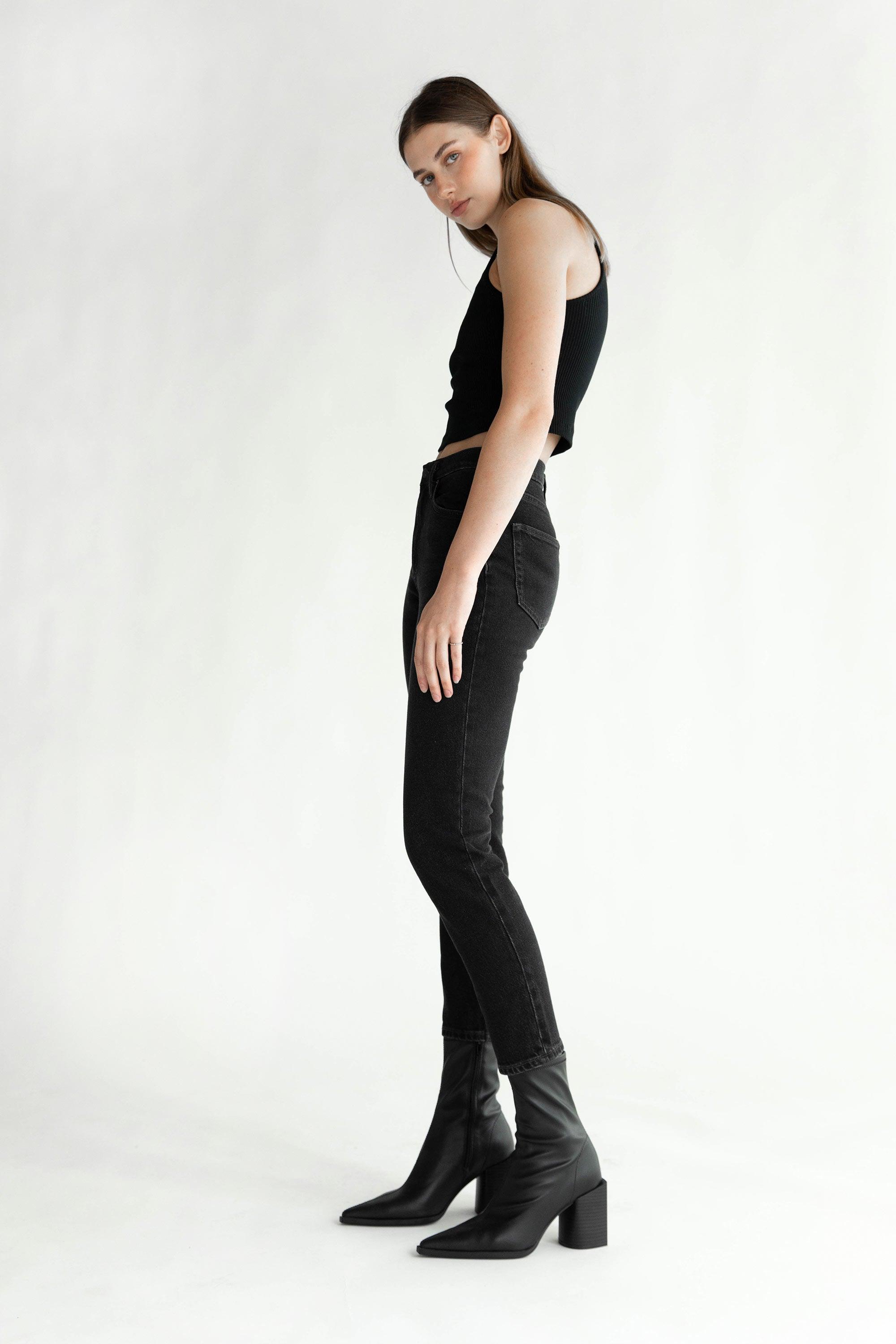 OAK ESSENTIAL SLIM FIT HIGH-RISE JEAN by OAK + FORT