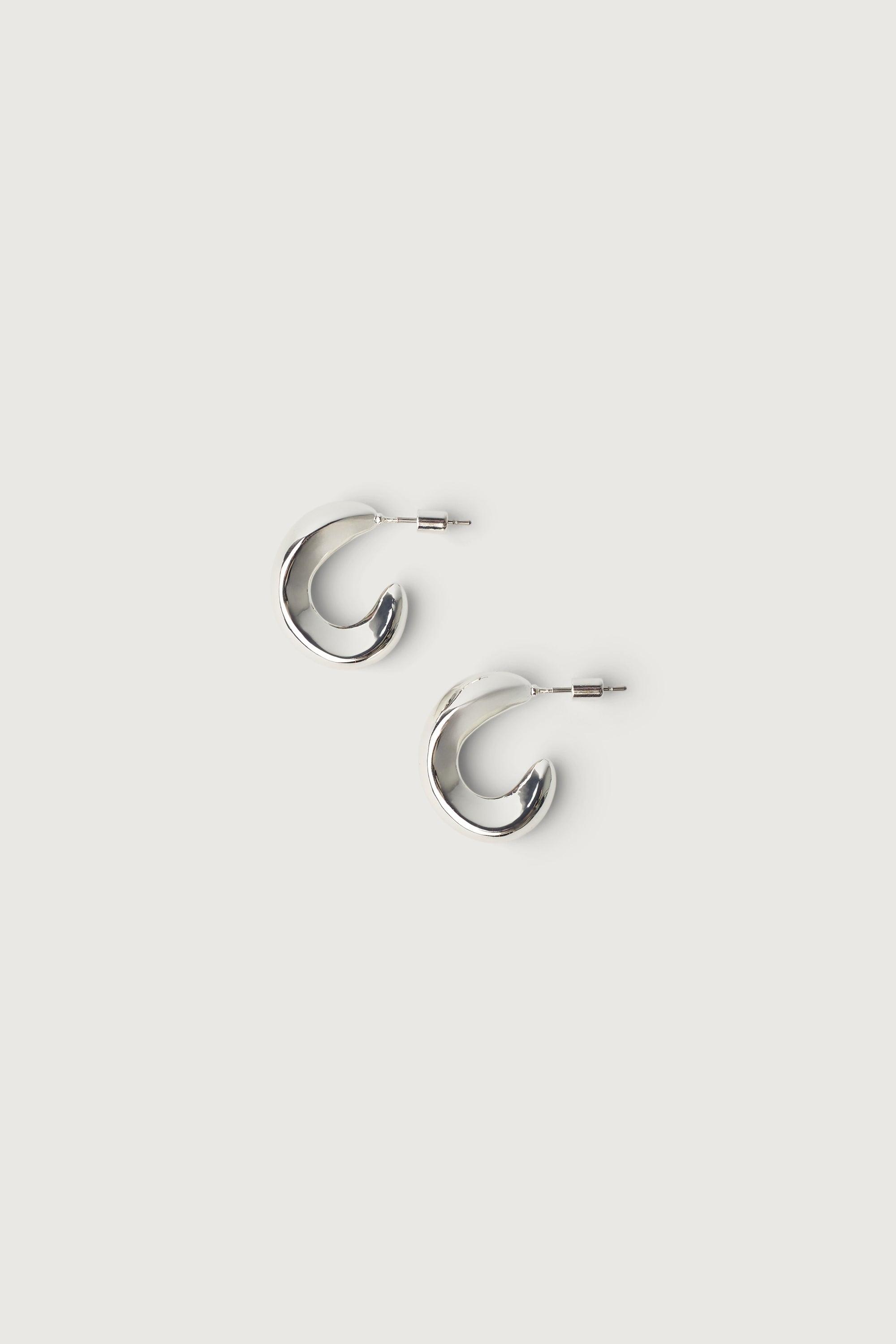ORGANIC CURVED HOOP EARRINGS by OAK + FORT