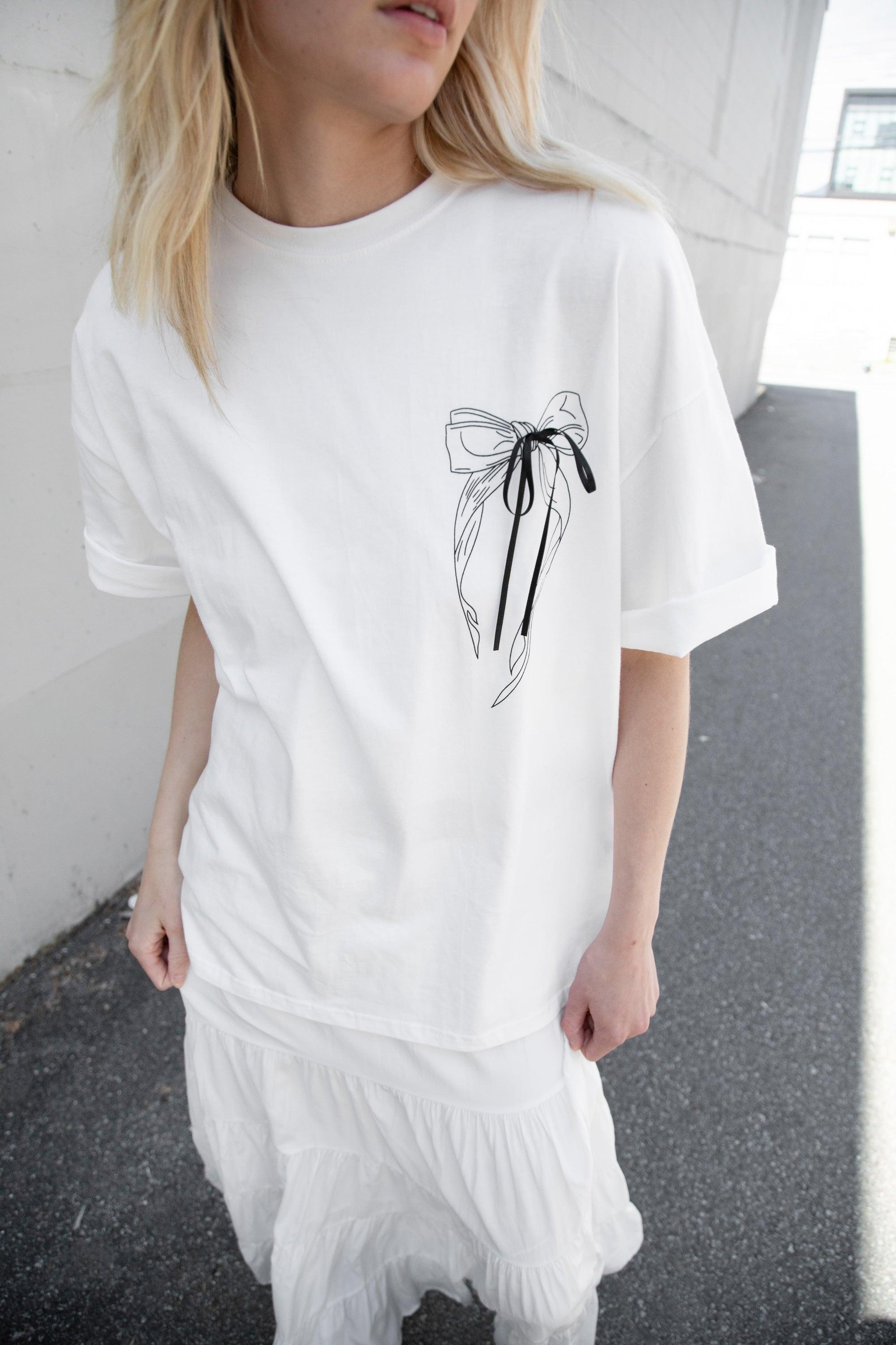 OVERSIZED T-SHIRT WITH BOW GRAPHIC by OAK + FORT