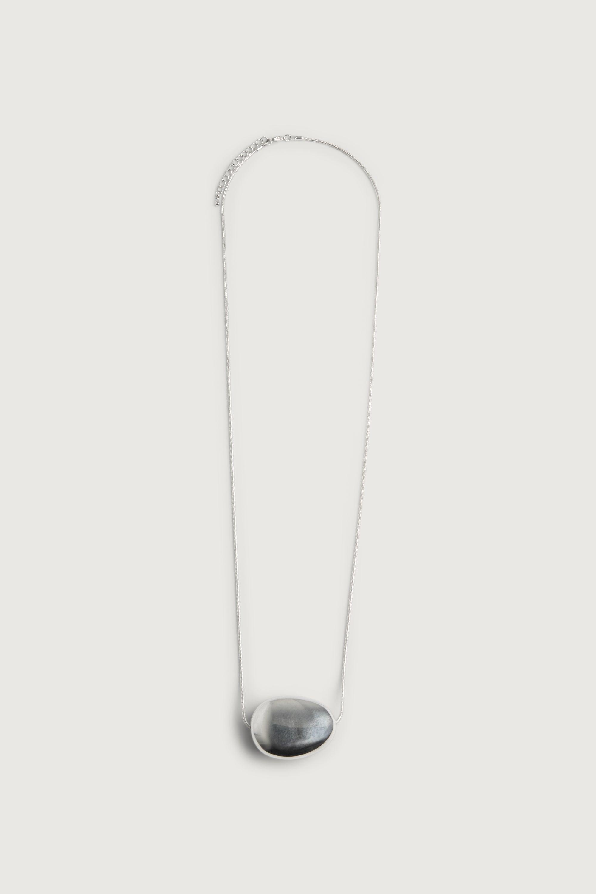 PEBBLE PENDANT NECKLACE by OAK + FORT