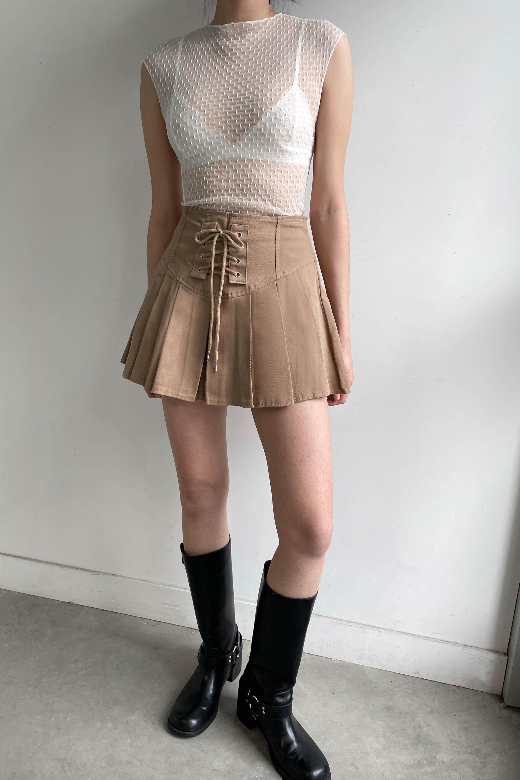 PLEATED TWILL MINI SKIRT by OAK + FORT