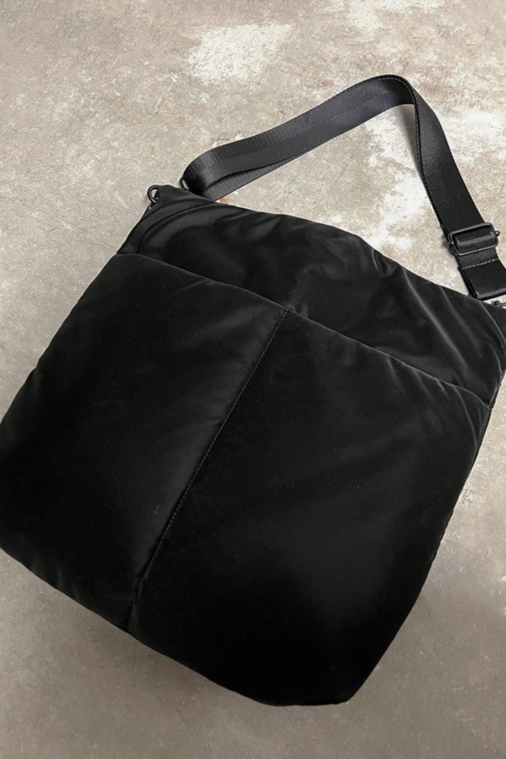 PUFFY TOTE BAG by OAK + FORT