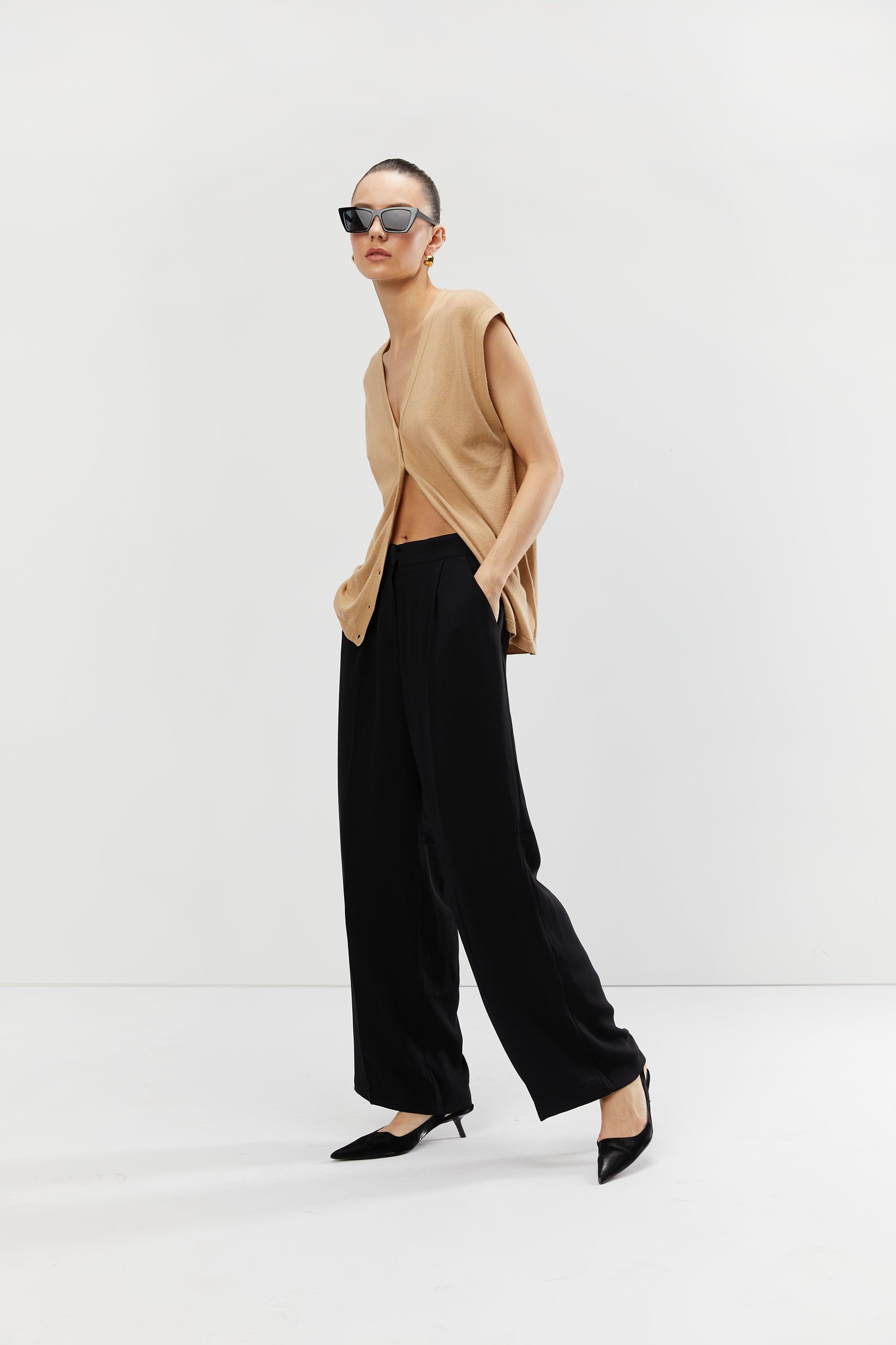 RELAXED FIT VEST by OAK + FORT