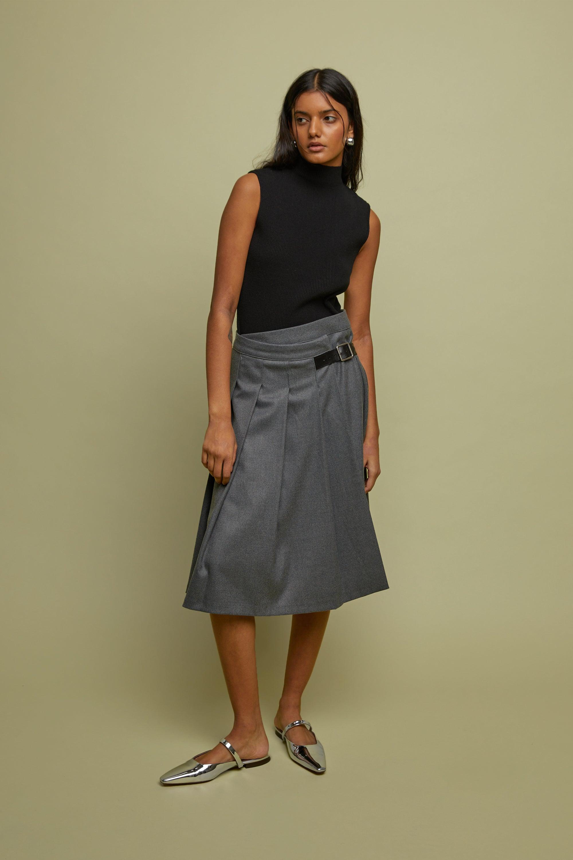 SLEEVELESS MOCKNECK SWEATER by OAK + FORT