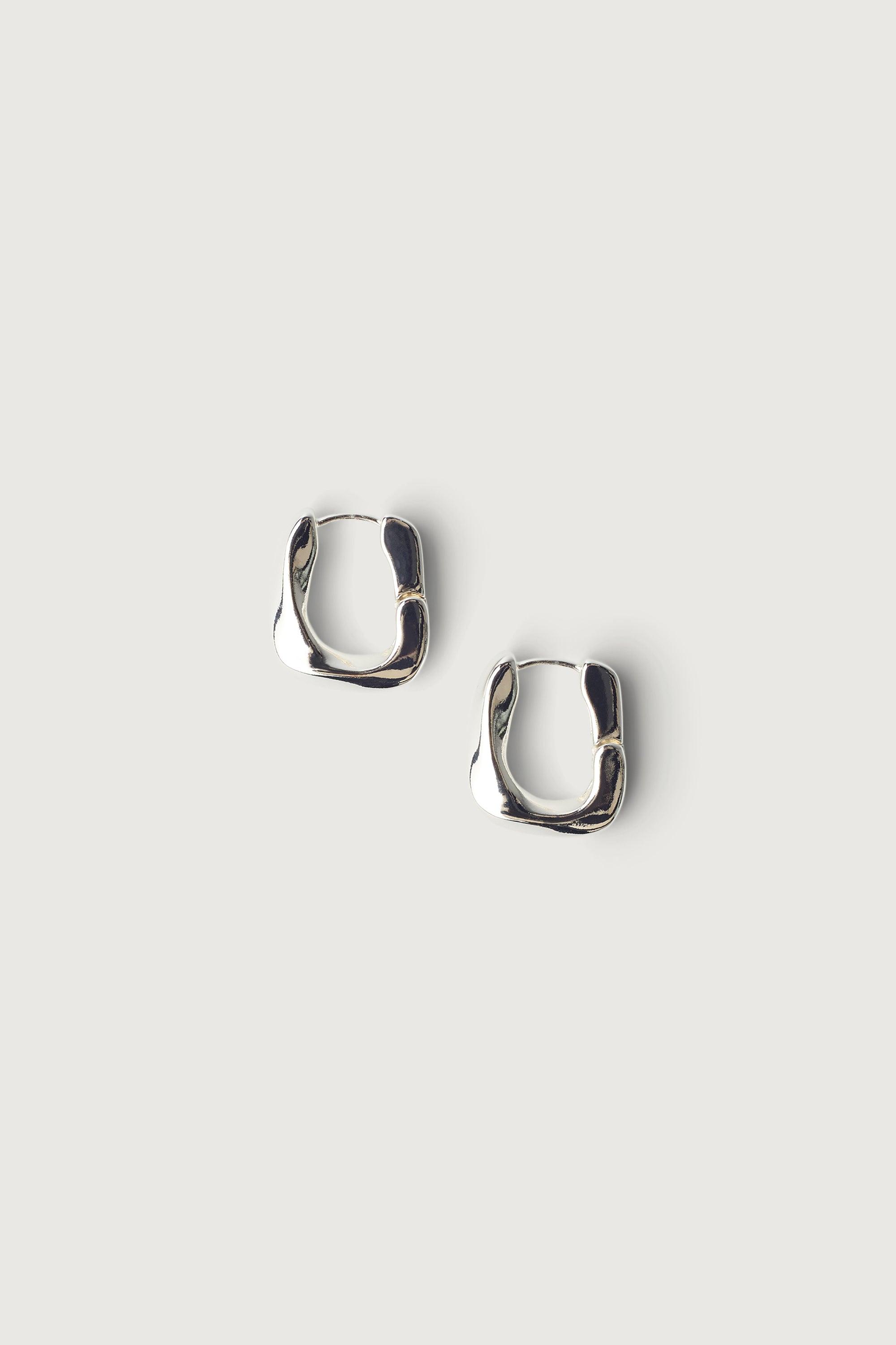 SQUARE TWIST HUGGIE EARRINGS by OAK + FORT