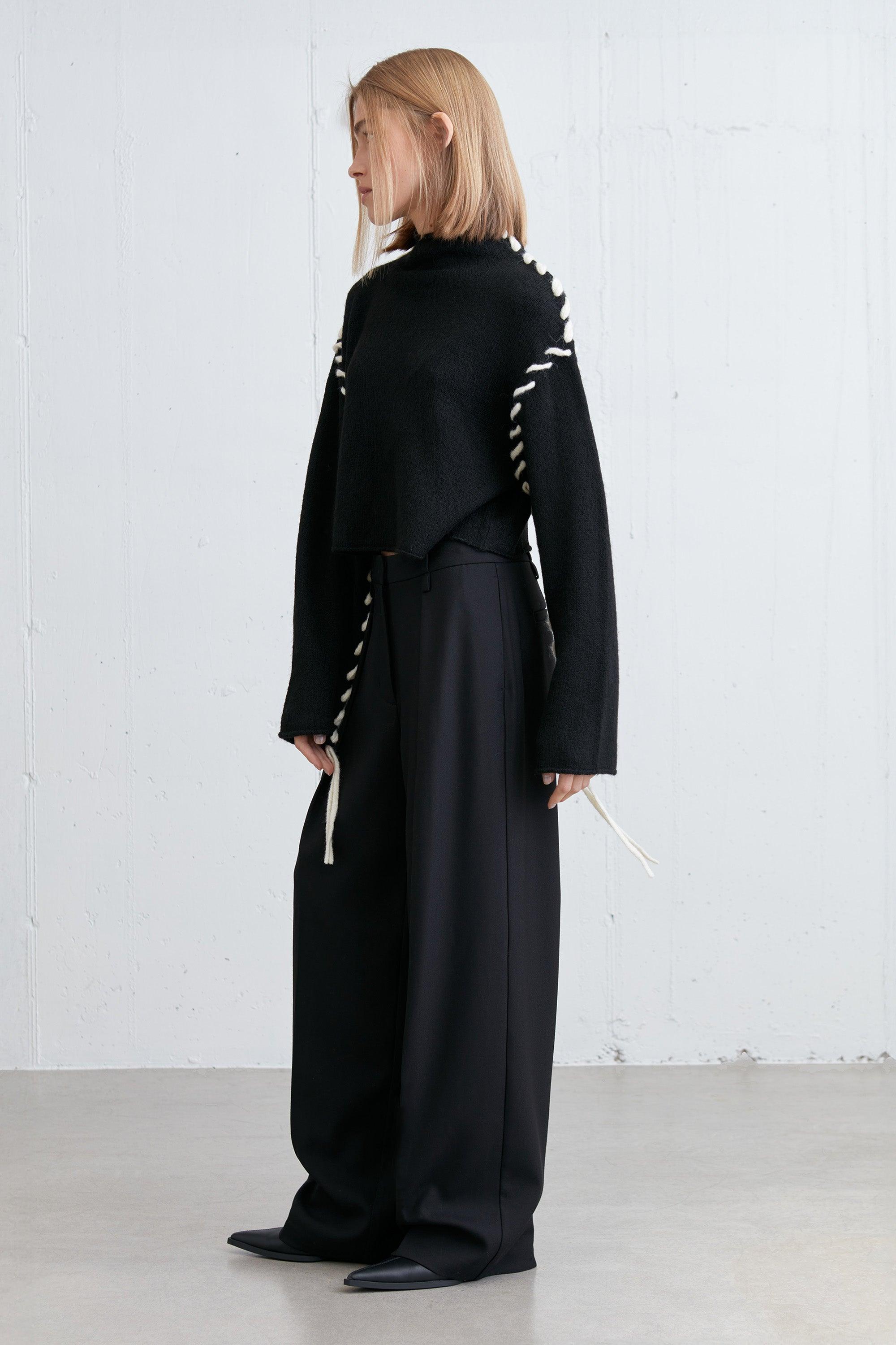 STITCH DETAIL TURTLENECK SWEATER by OAK + FORT