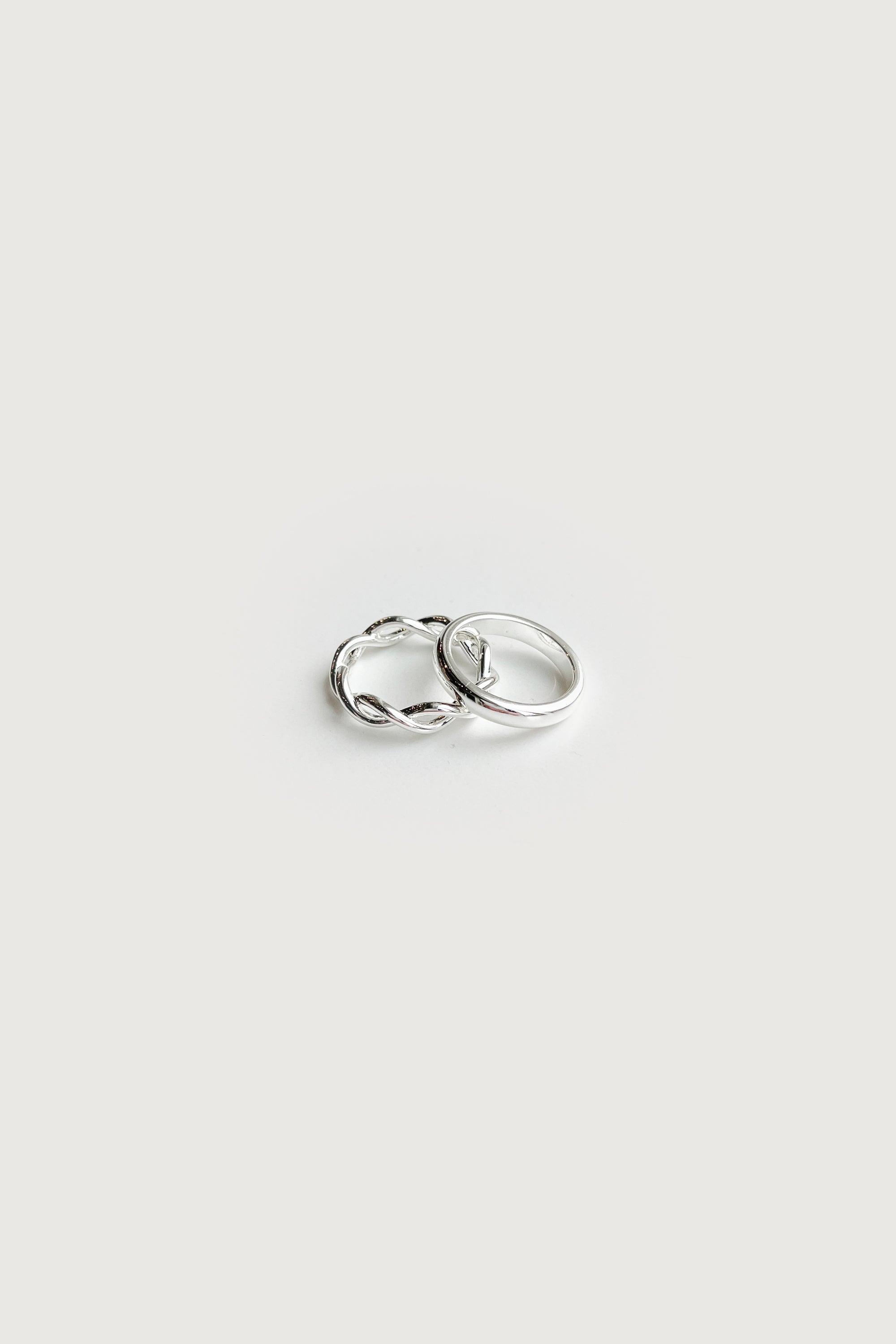 TWISTED RING SET by OAK + FORT