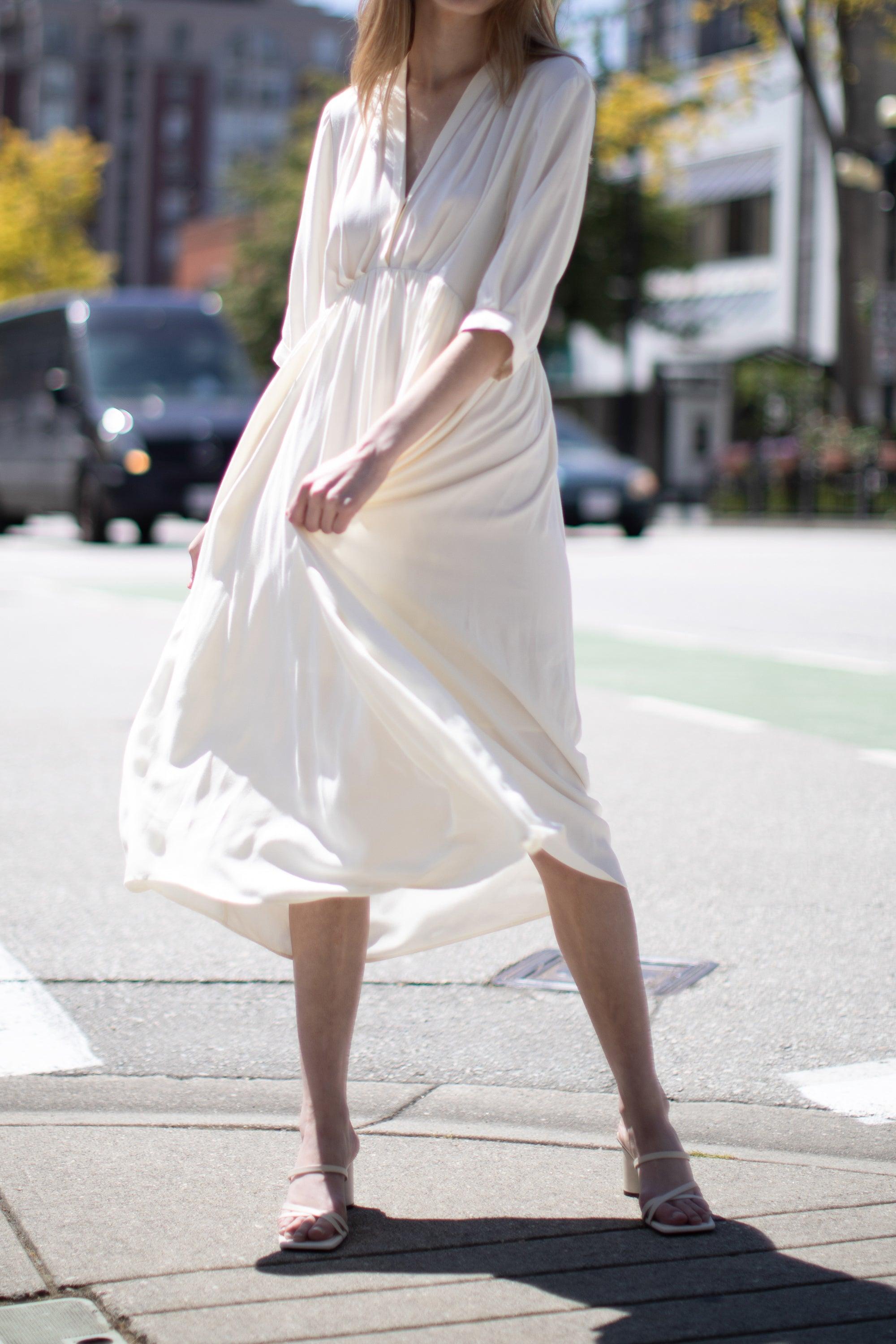 V-NECK MIDI DRESS by OAK + FORT
