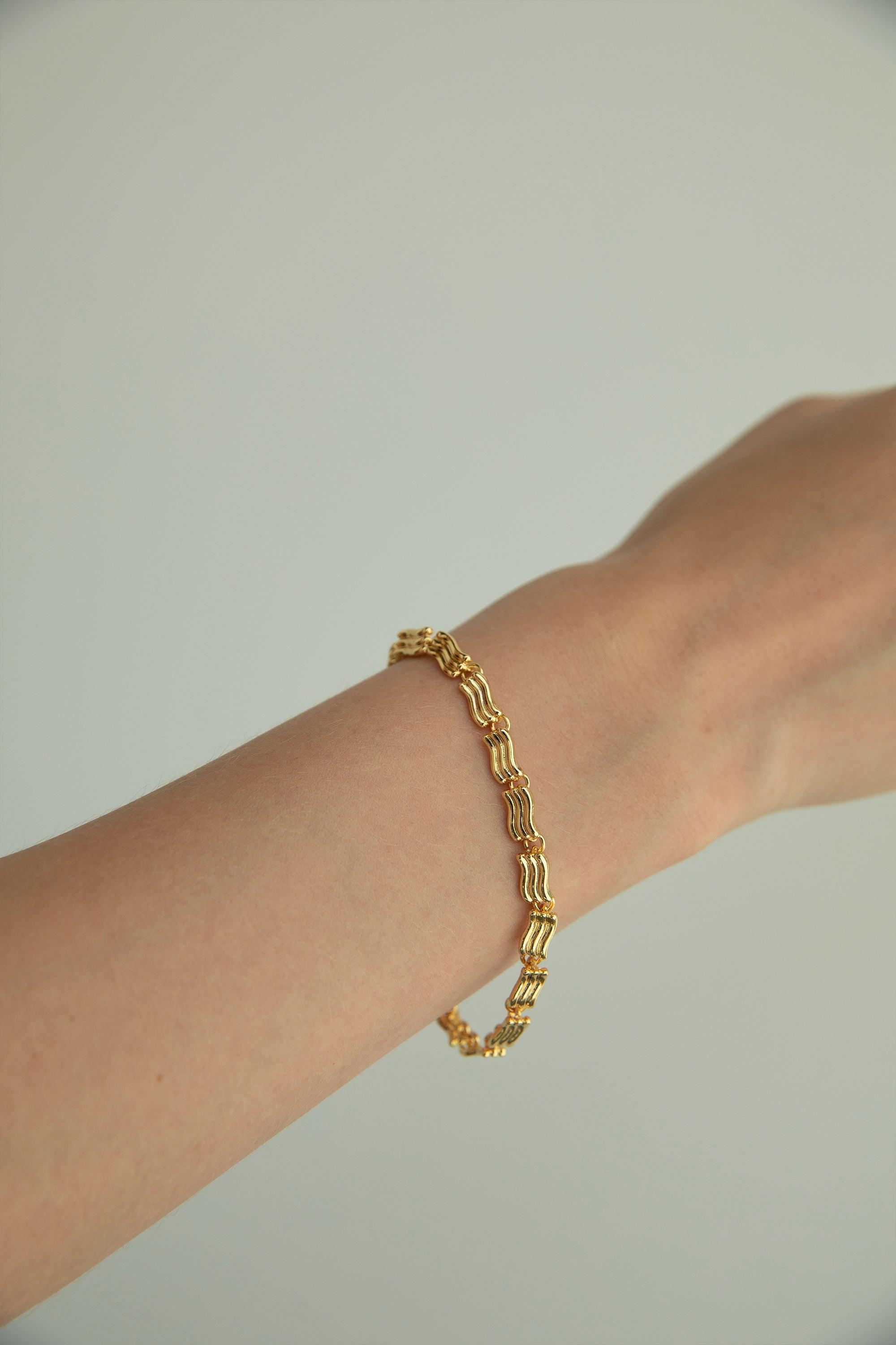 WAVY CHAIN BRACELET by OAK + FORT