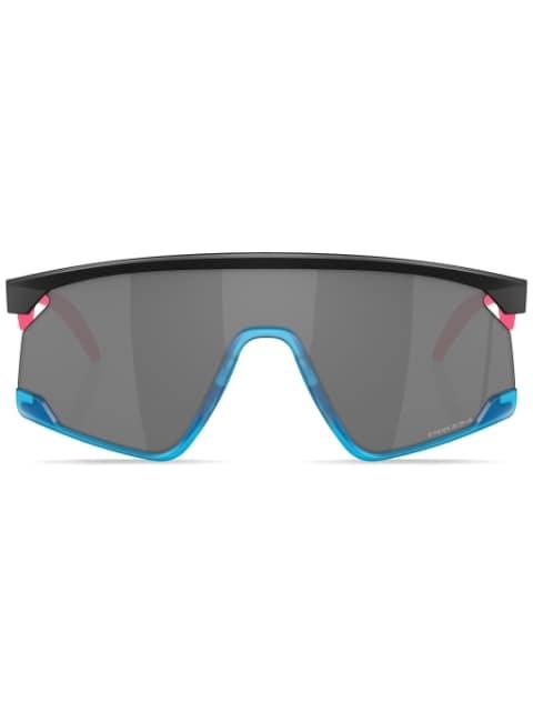 BXTR oversize-frame sunglasses by OAKLEY