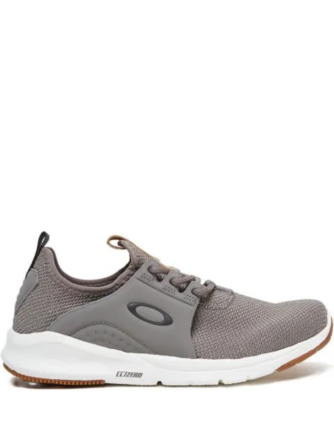 Dry "Grey/White" sneakers by OAKLEY