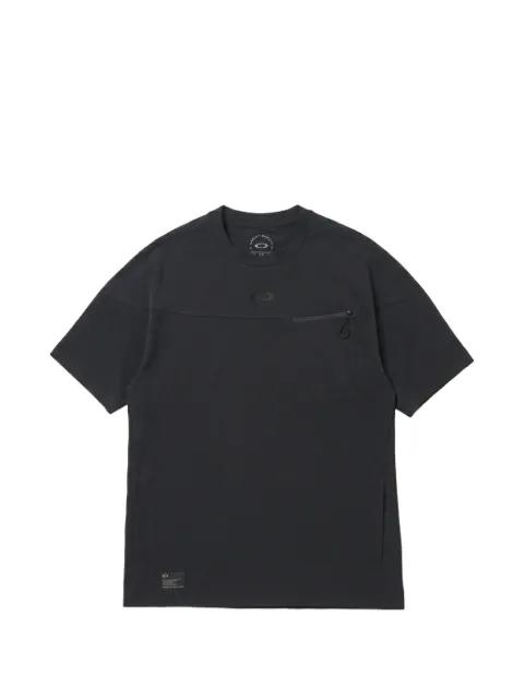 Fgl Union zip-pocket panelled T-shirt by OAKLEY