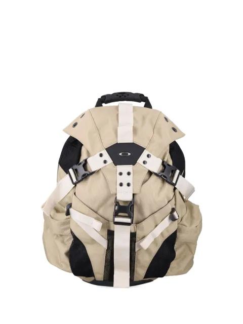 Icon Rc buckle strap backpack by OAKLEY
