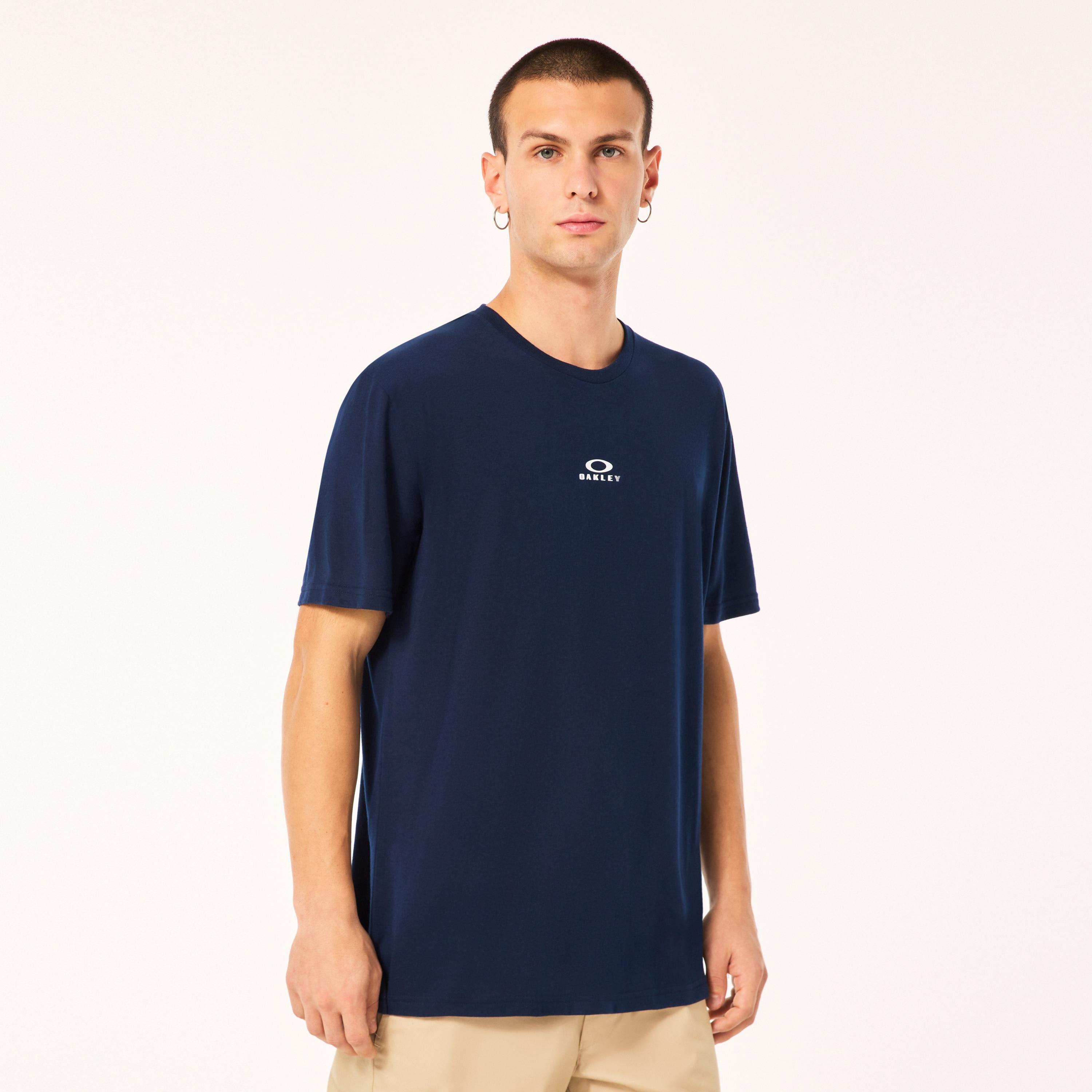 Oakley Men's Bark New Short Sleeve by OAKLEY
