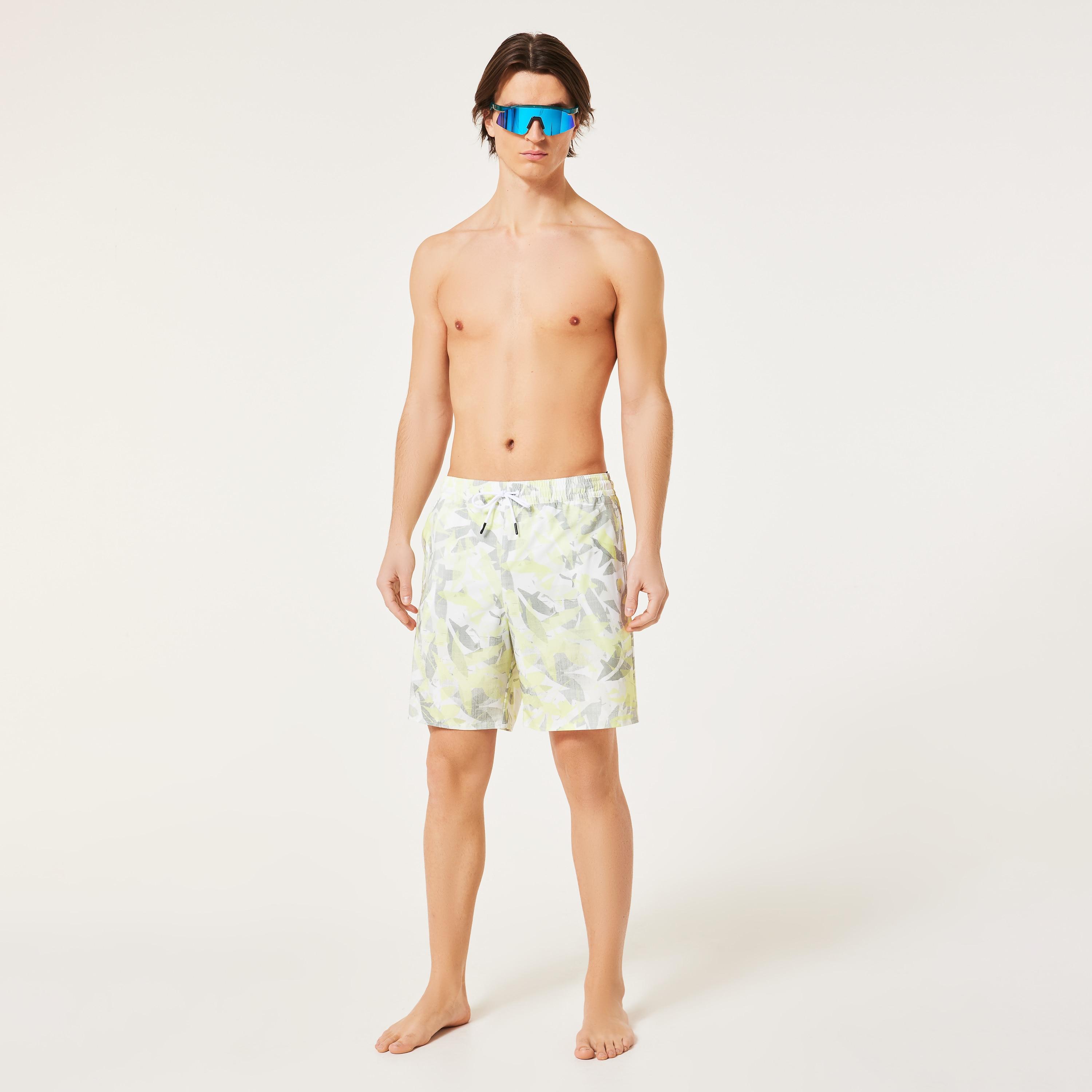 Oakley Men's Canary Palms Rc 18 Beachshort by OAKLEY