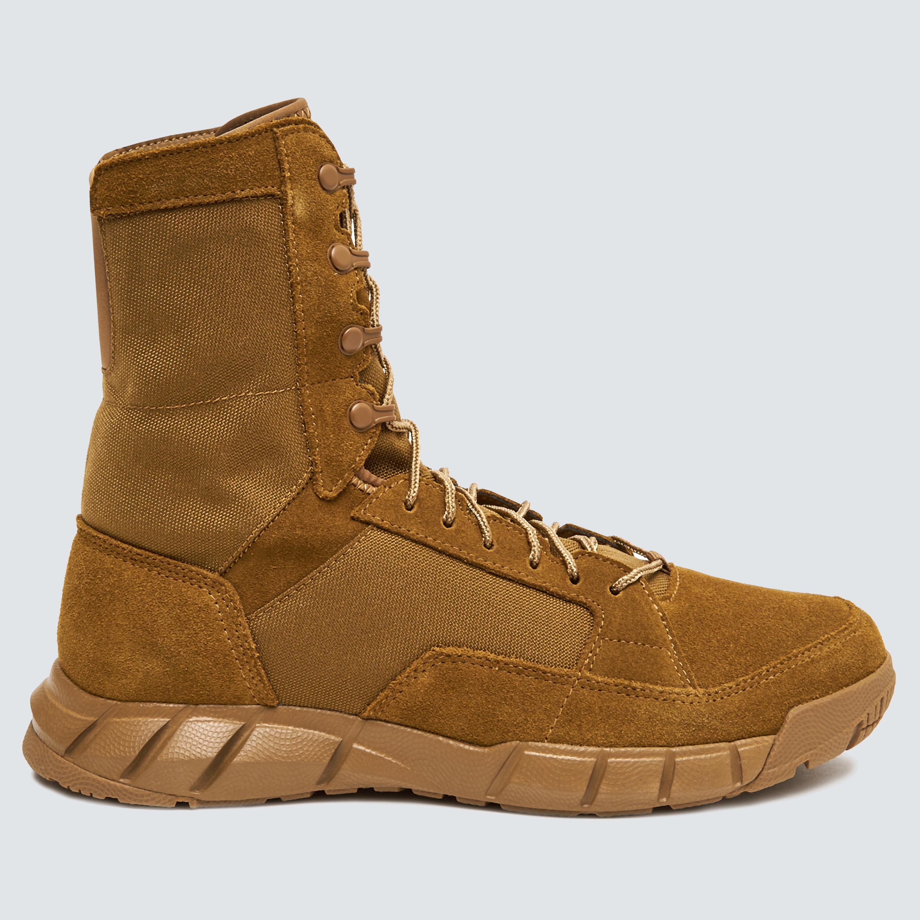 Oakley Men's Coyote Boot by OAKLEY