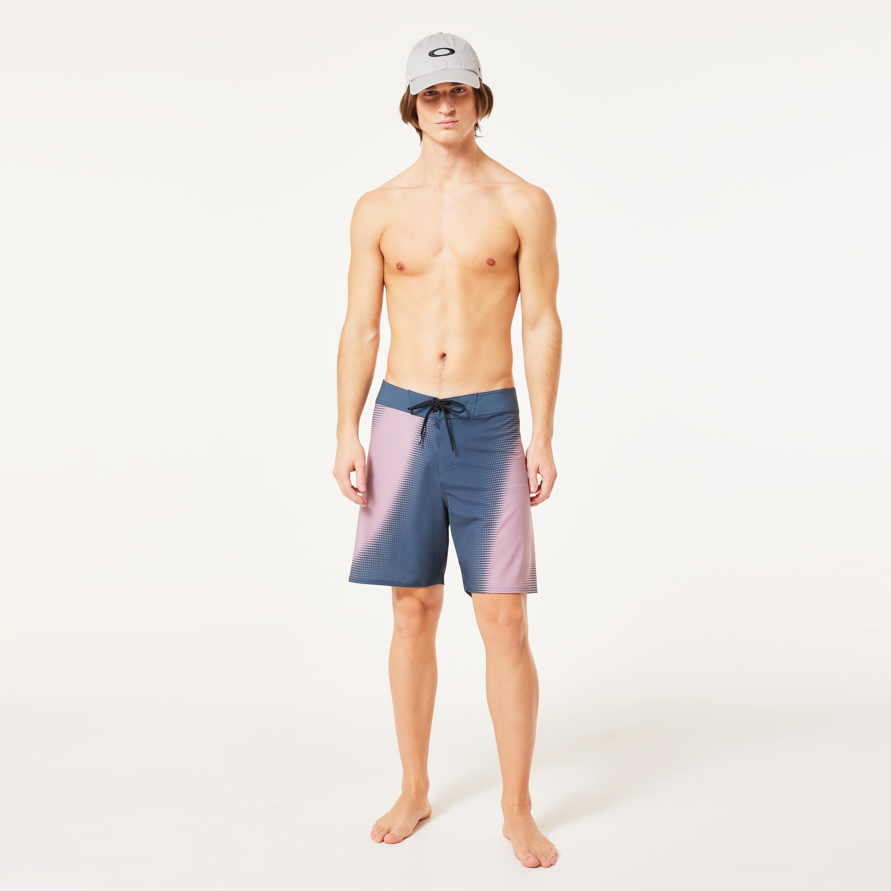 Oakley Men's Ellipse 18 Boardshort by OAKLEY
