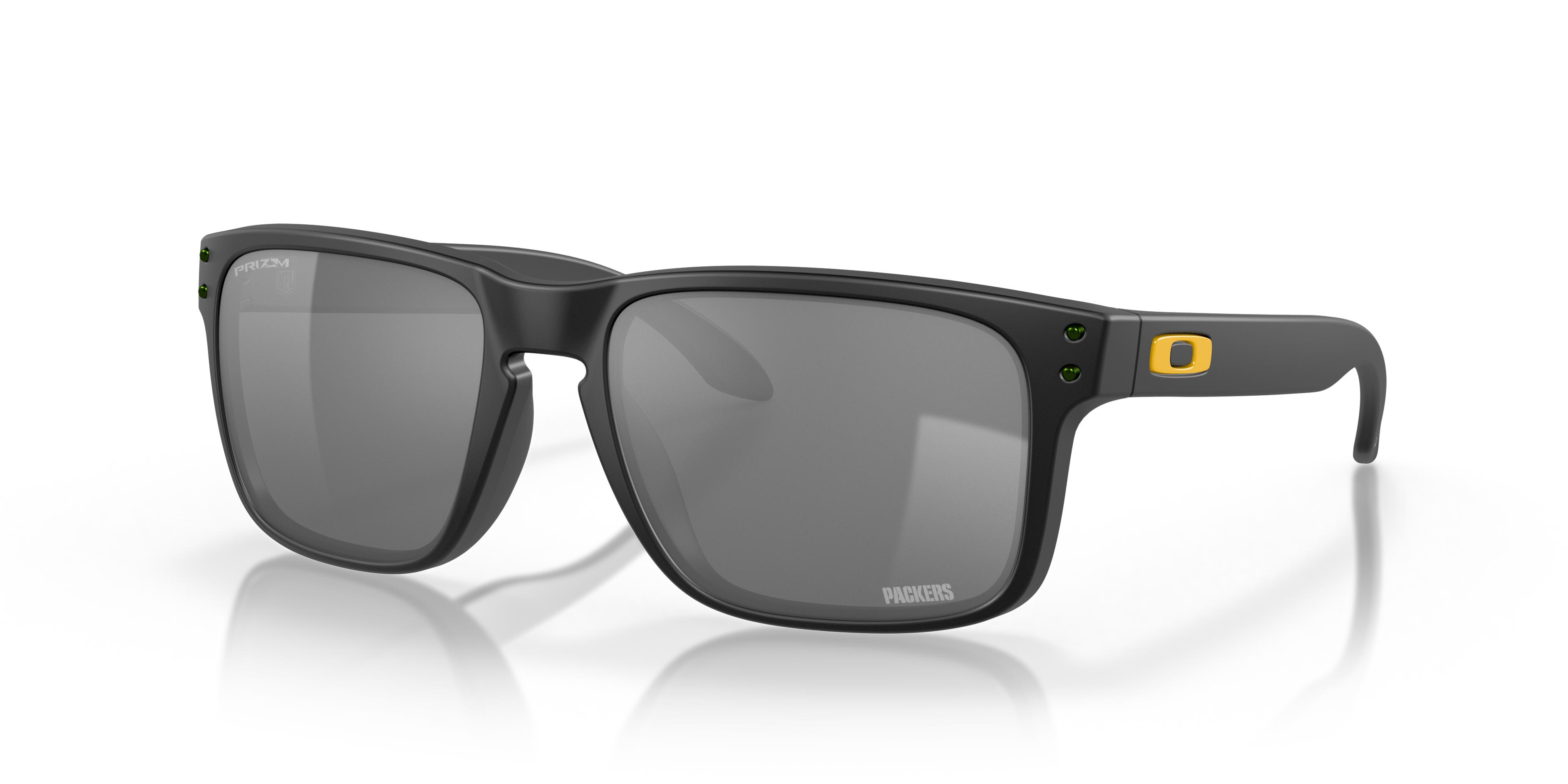 Oakley Men's Green Bay Packers Holbrook™ Sunglasses by OAKLEY