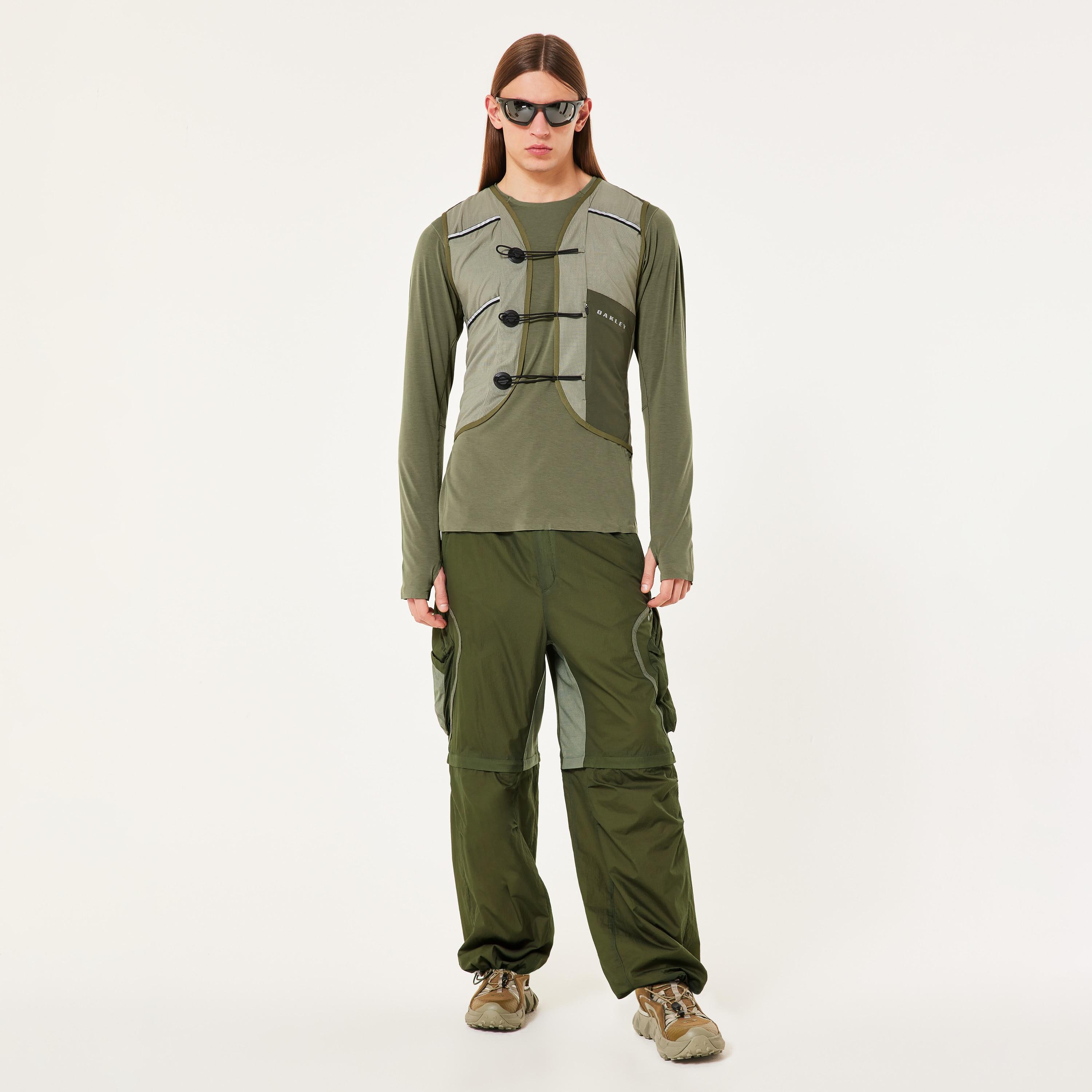 Oakley Men's Latitude Flight Vest Poncho by OAKLEY