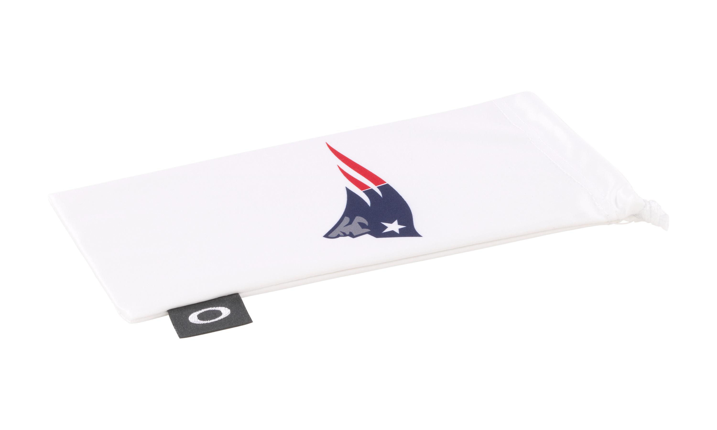 Oakley Men's New England Patriots Microbag by OAKLEY