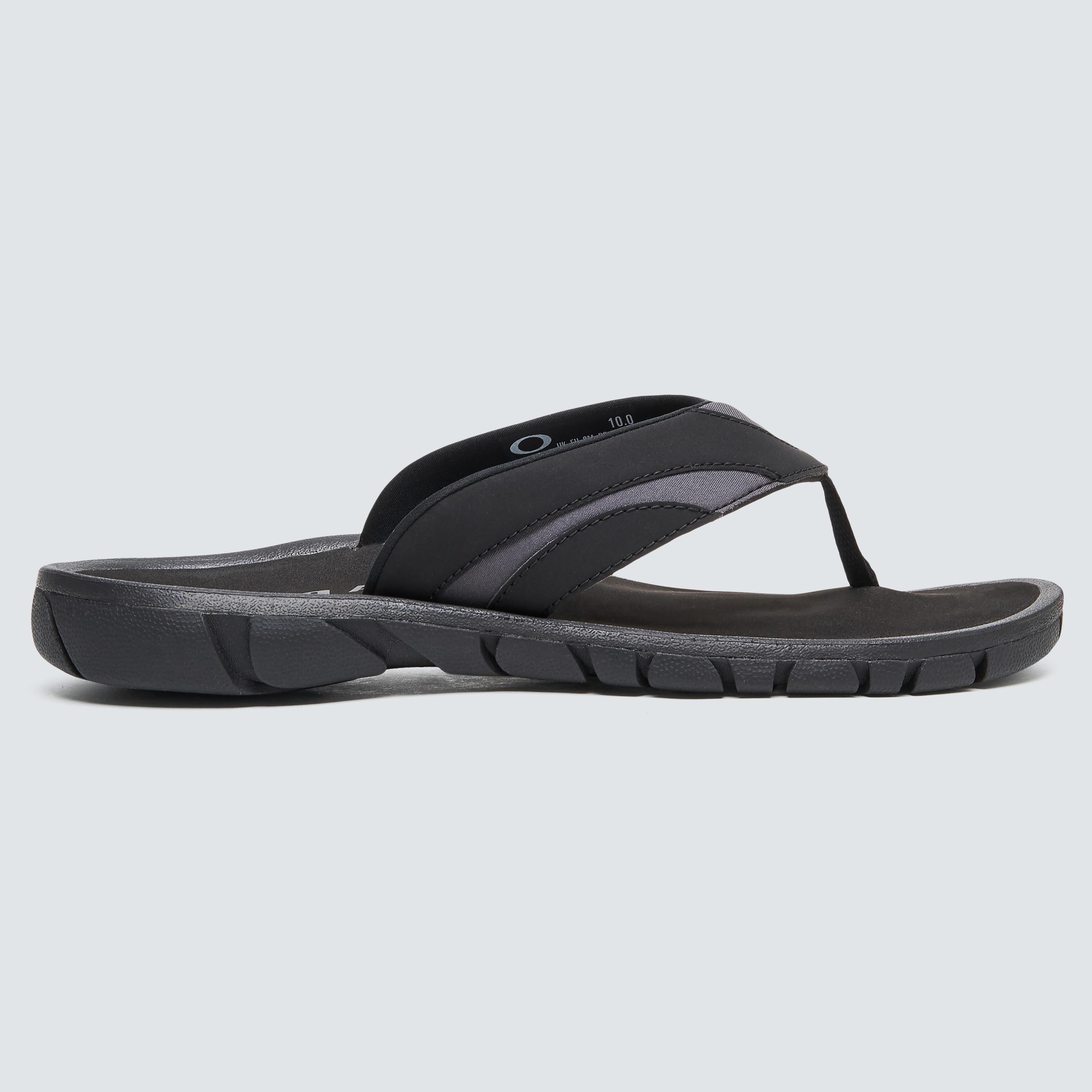Oakley Men's O Coil Sandal by OAKLEY