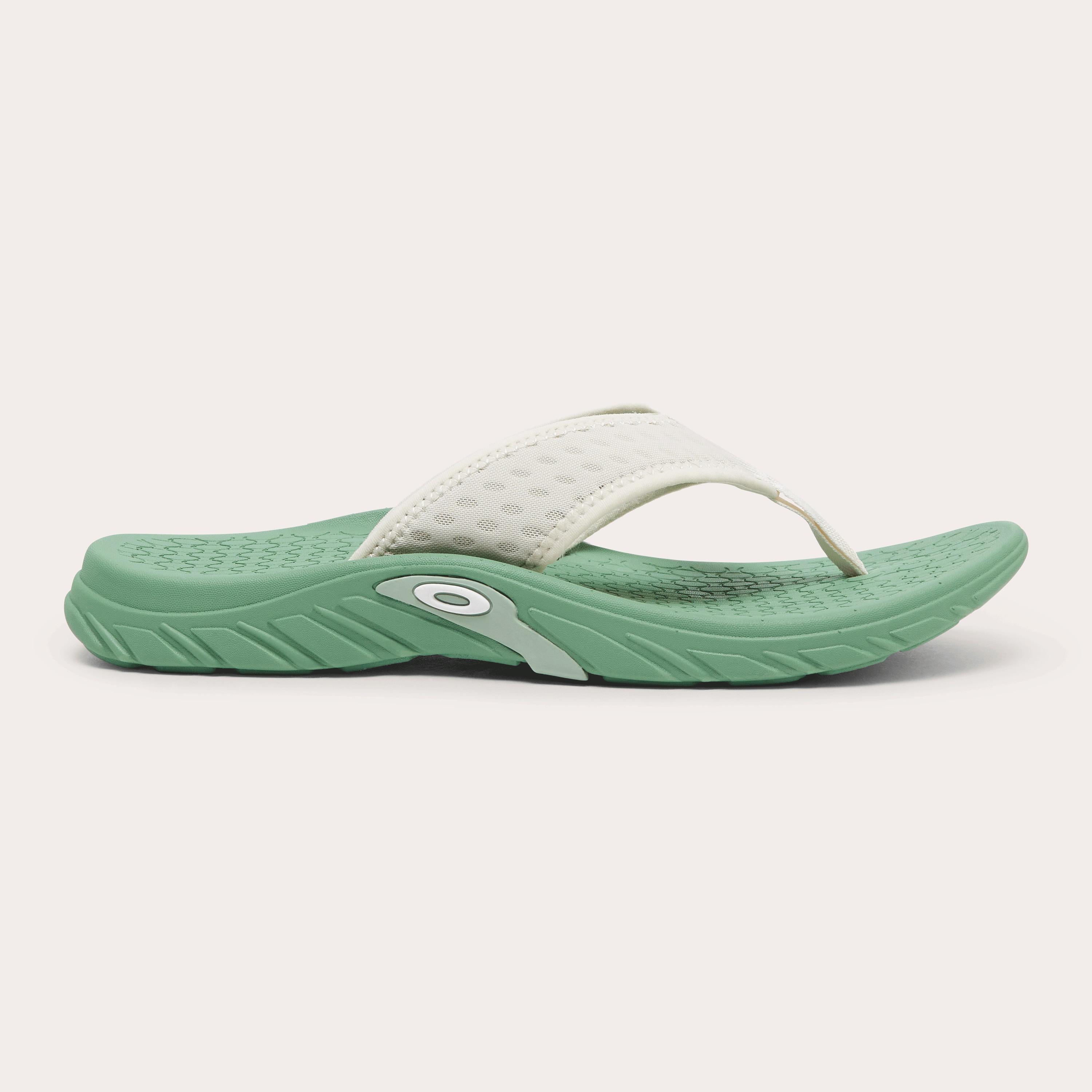 Oakley Men's Operative Flip Flop by OAKLEY