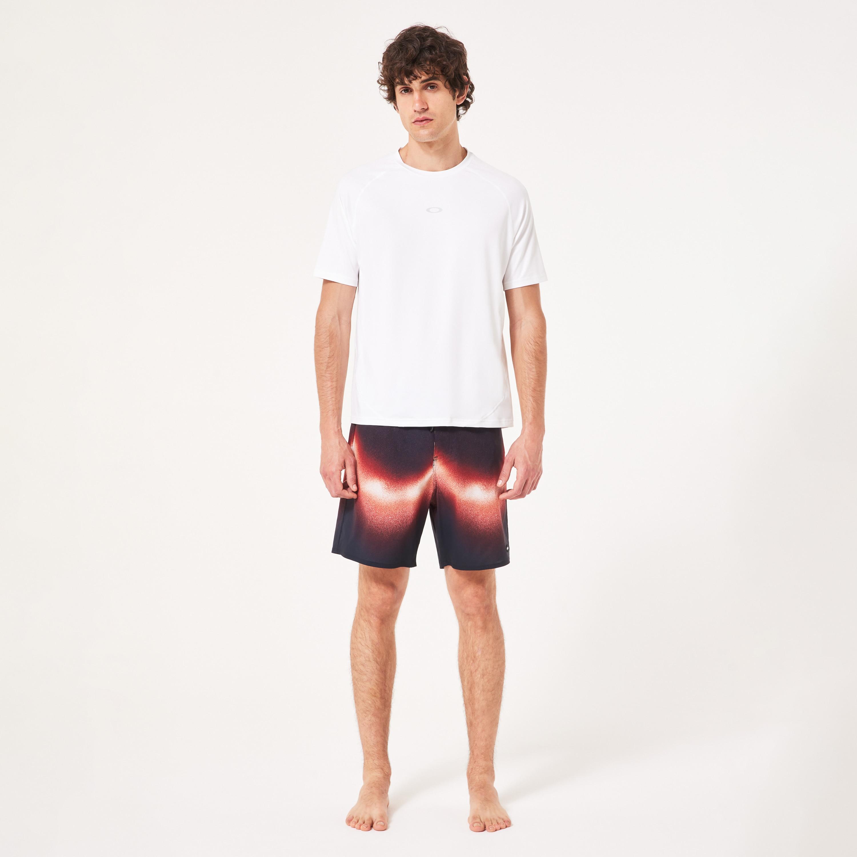 Oakley Men's Repreve Ellipse Ss Rashguard by OAKLEY
