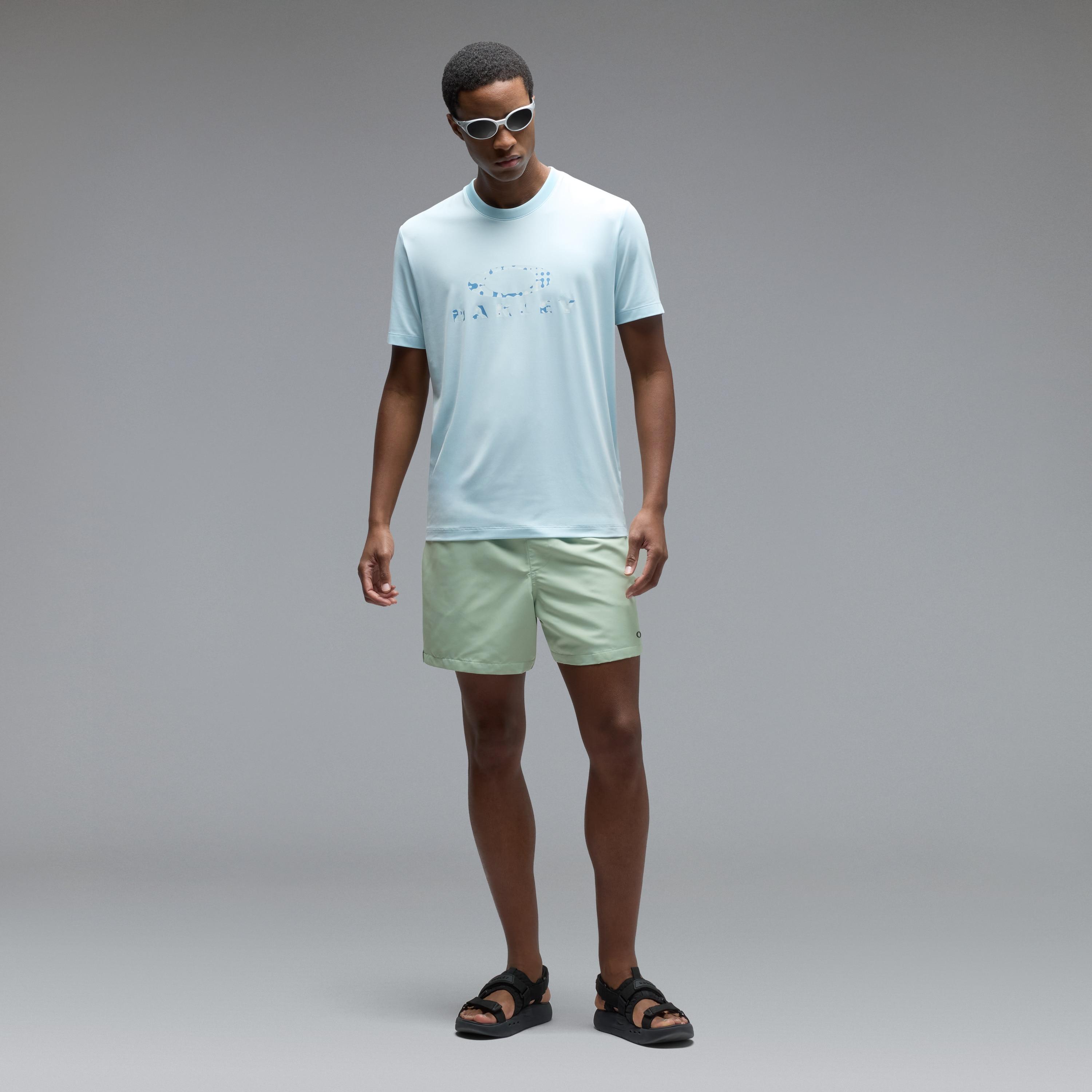 Oakley Men's Waterscape Hybrid 17'' Short by OAKLEY