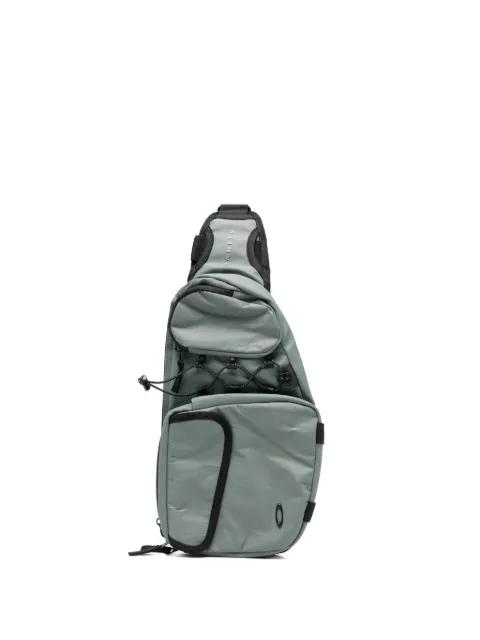 zipped belt bag by OAKLEY