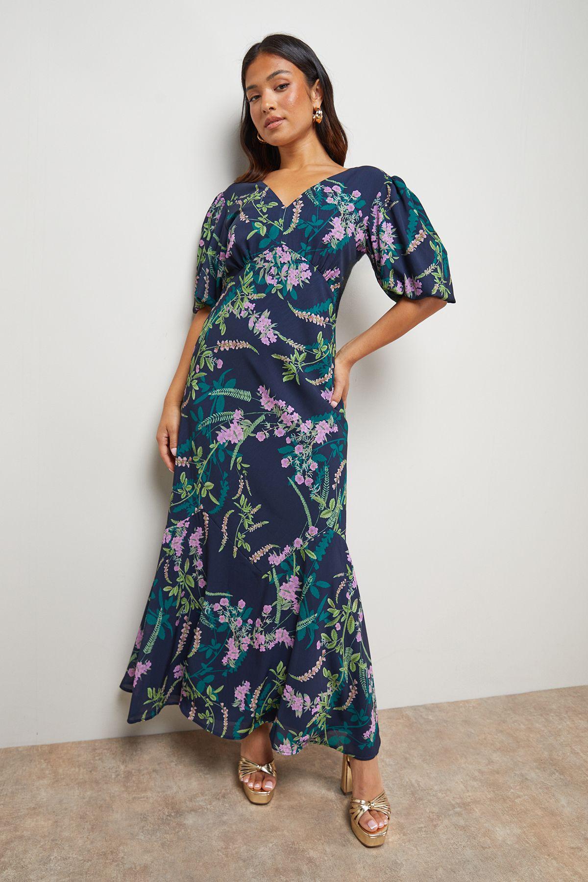 Petite Printed Chiffon Puff Sleeve Fishtail Midaxi Dress by OASIS