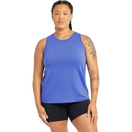 Flyout Trail Tank Top by OISELLE