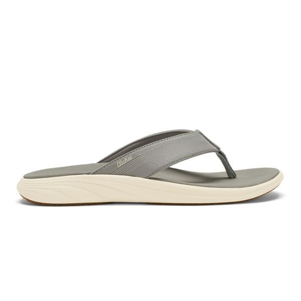 Malana Flip-Flops by OLUKAI
